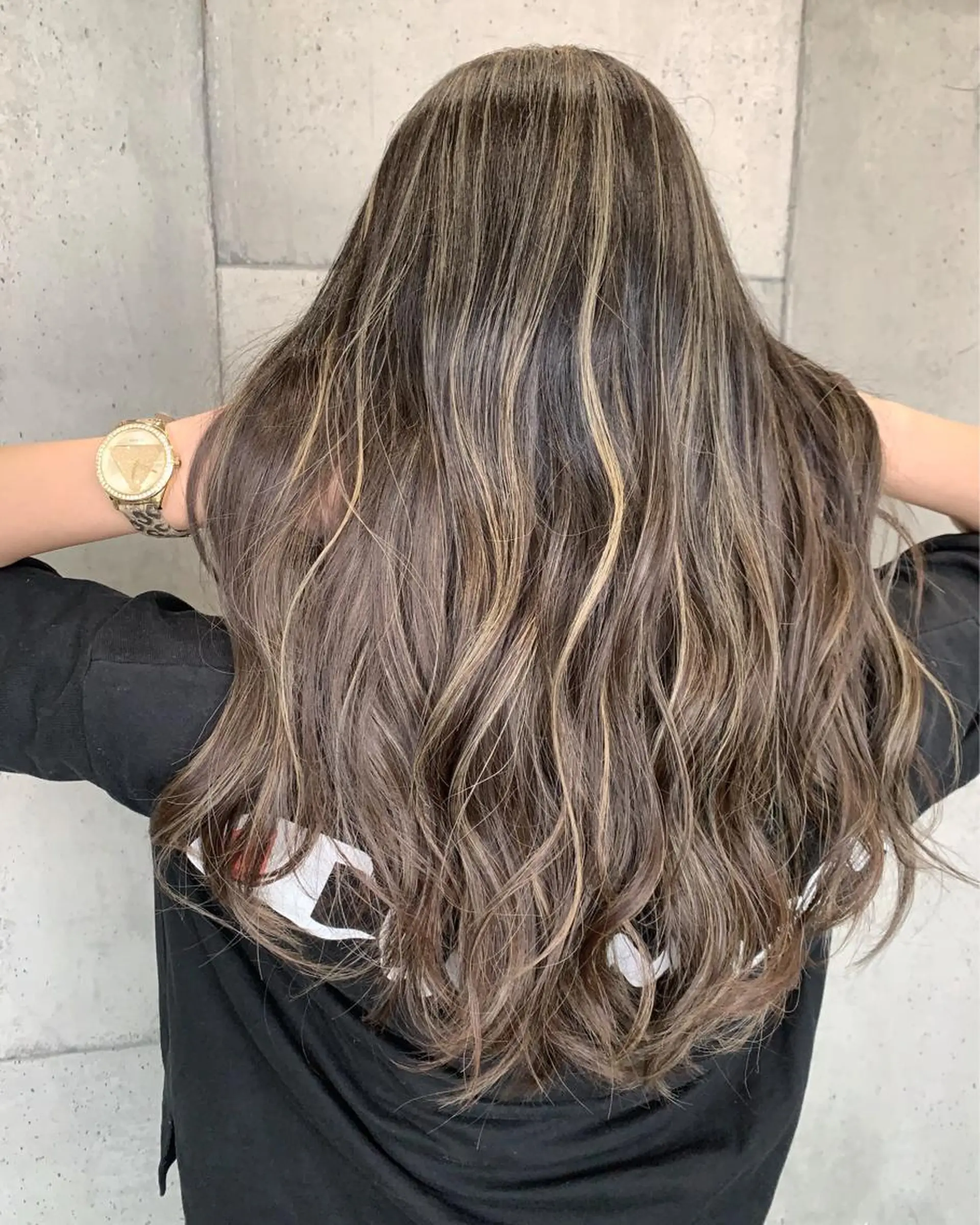 ロング カラー Mikuri 【Little】のヘアスタイル