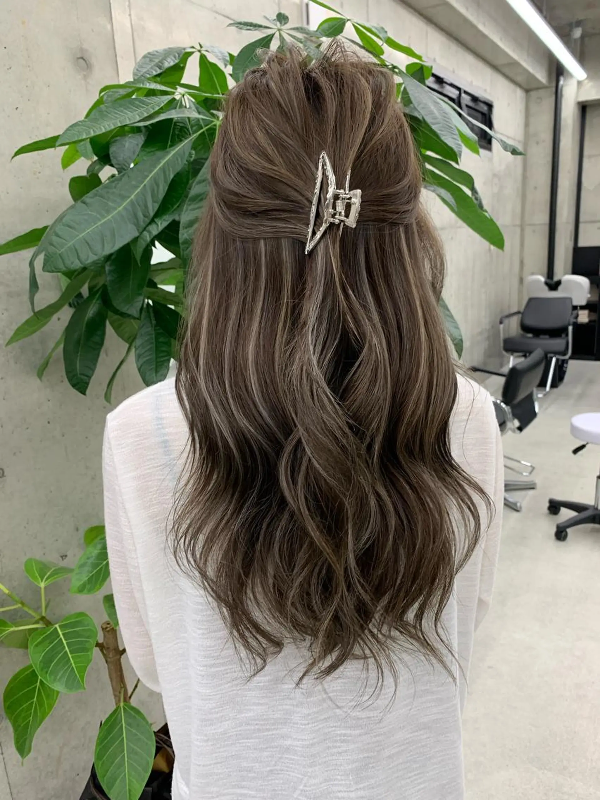 カラー 中川 来紀のヘアスタイル
