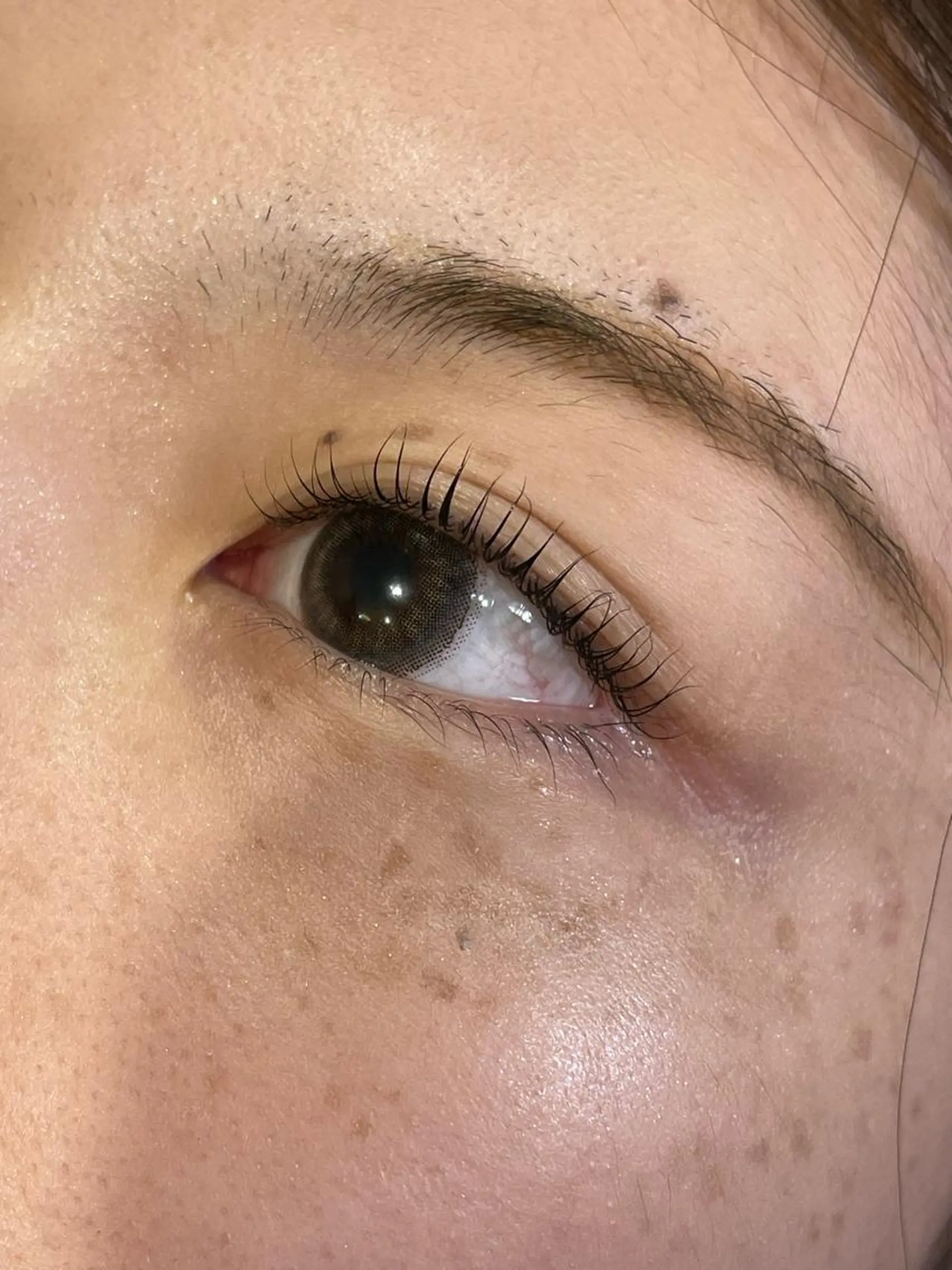 マツエク・マツパ 井上 真里奈のヘアスタイル