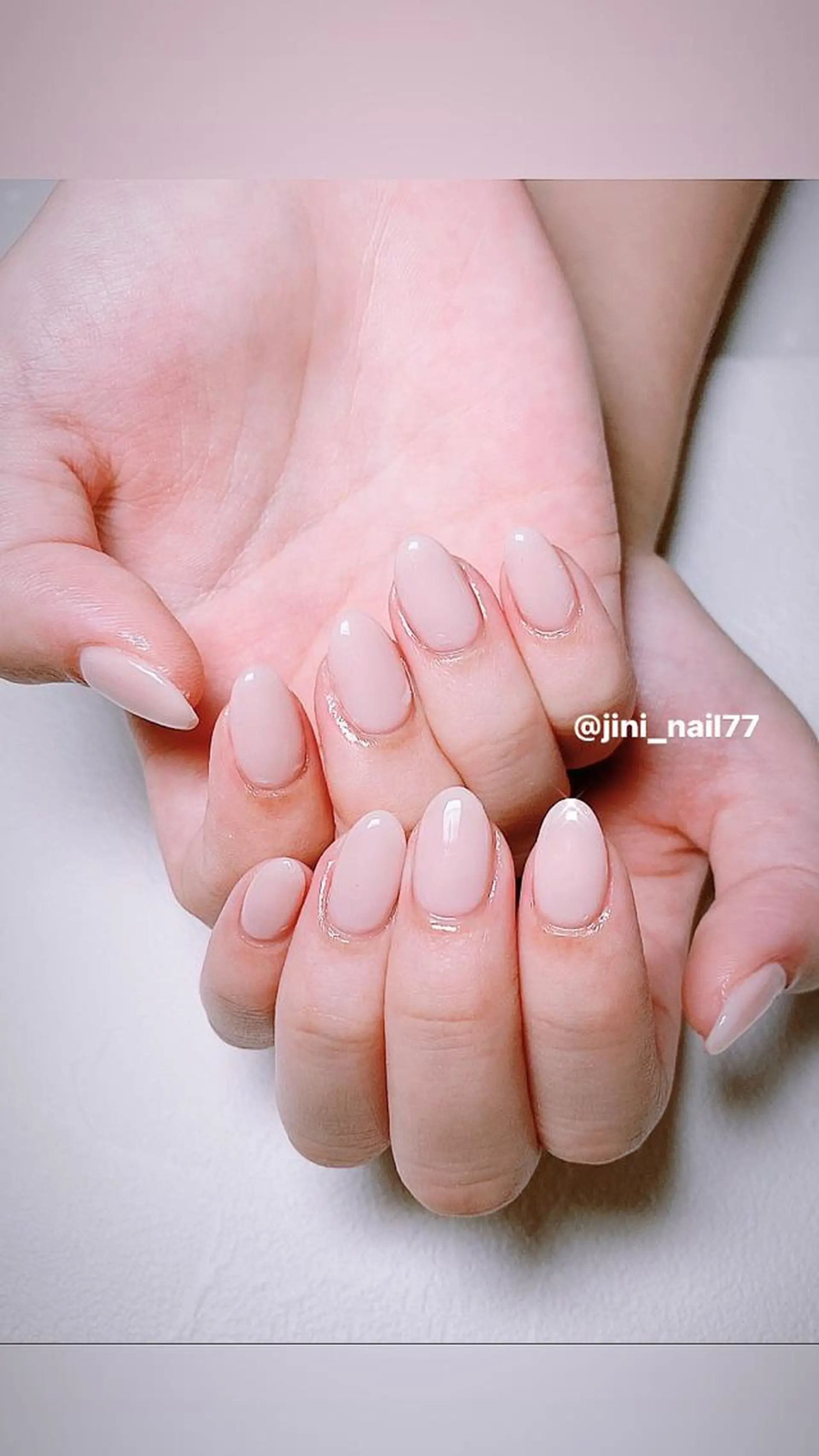 ネイル ハンドネイル ジニ ネイルのネイルデザイン