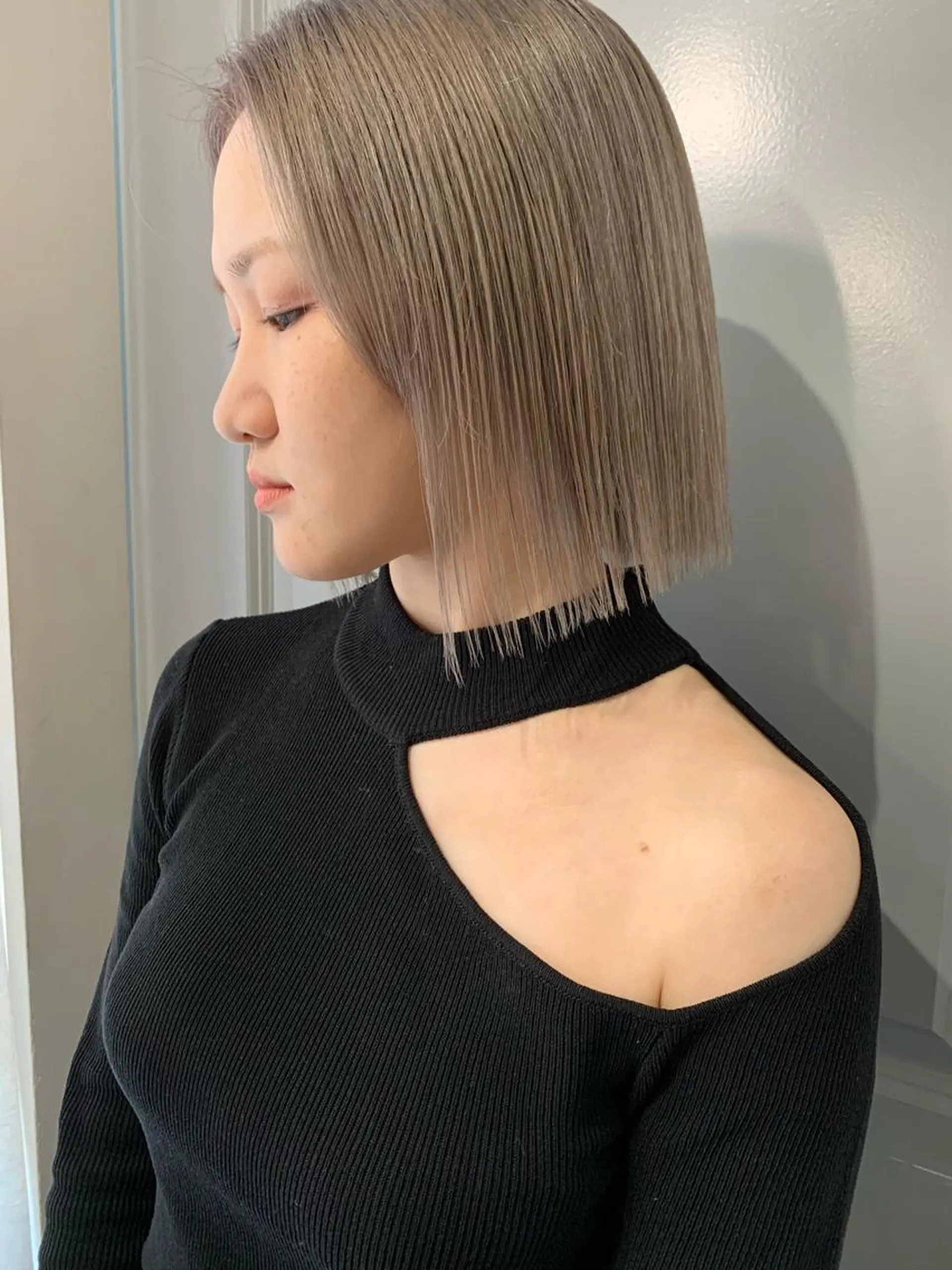 ショート カラー パーマ ヘアアレンジ メンズ キッズ ネイル マツエク・マツパ メンズハイトーン ハイトーンカラー ボブ 古賀 侑磨のヘアスタイル