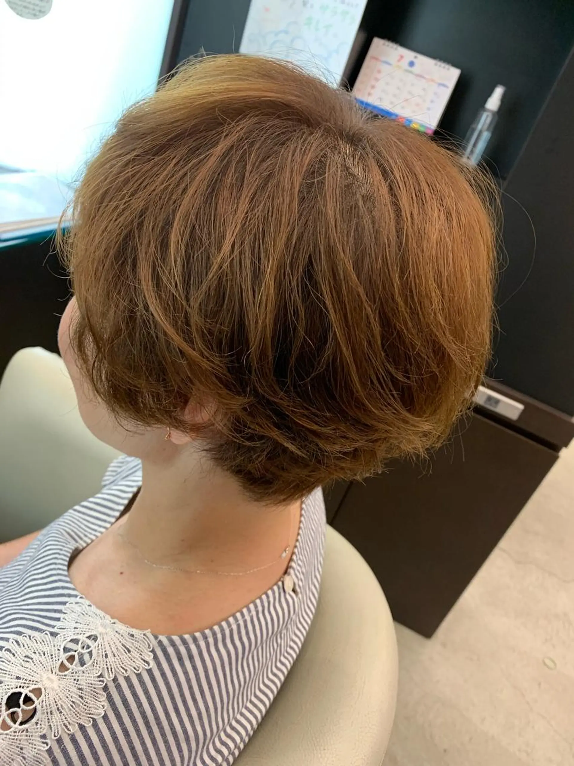 ショート パーマ Aya/四条烏丸/ インナーカラーのヘアスタイル