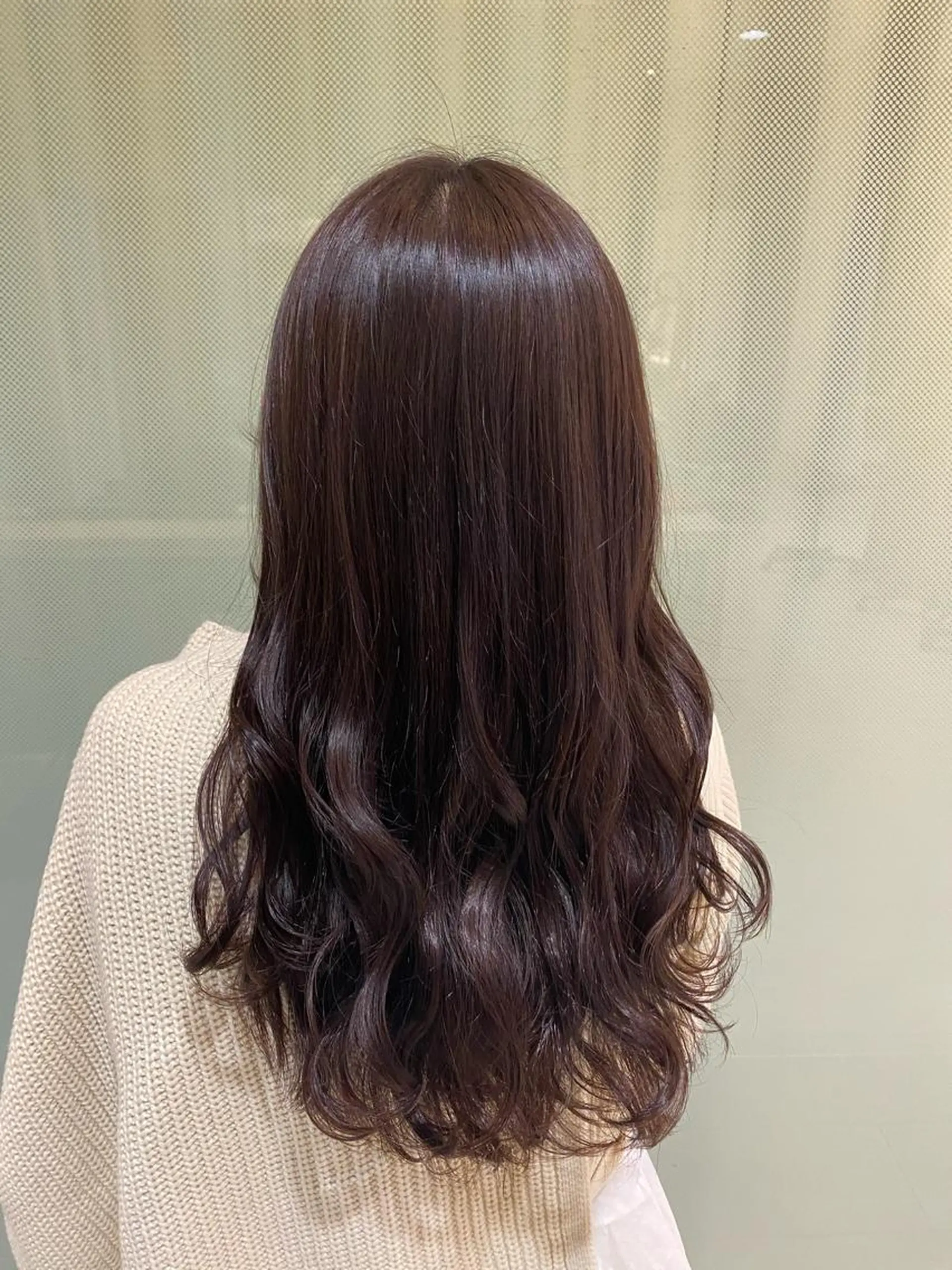 ロング カラー ブリーチ パープルカラー カット ヘアカラー 頓所 大昂のヘアスタイル
