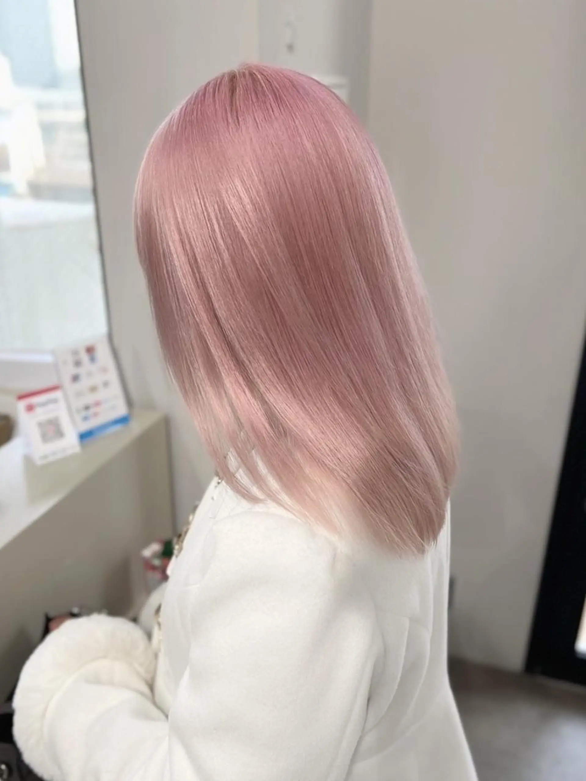 セミロング カラー ブリーチ ダブルカラー ✨【公式】 juhl.横浜✨のヘアスタイル