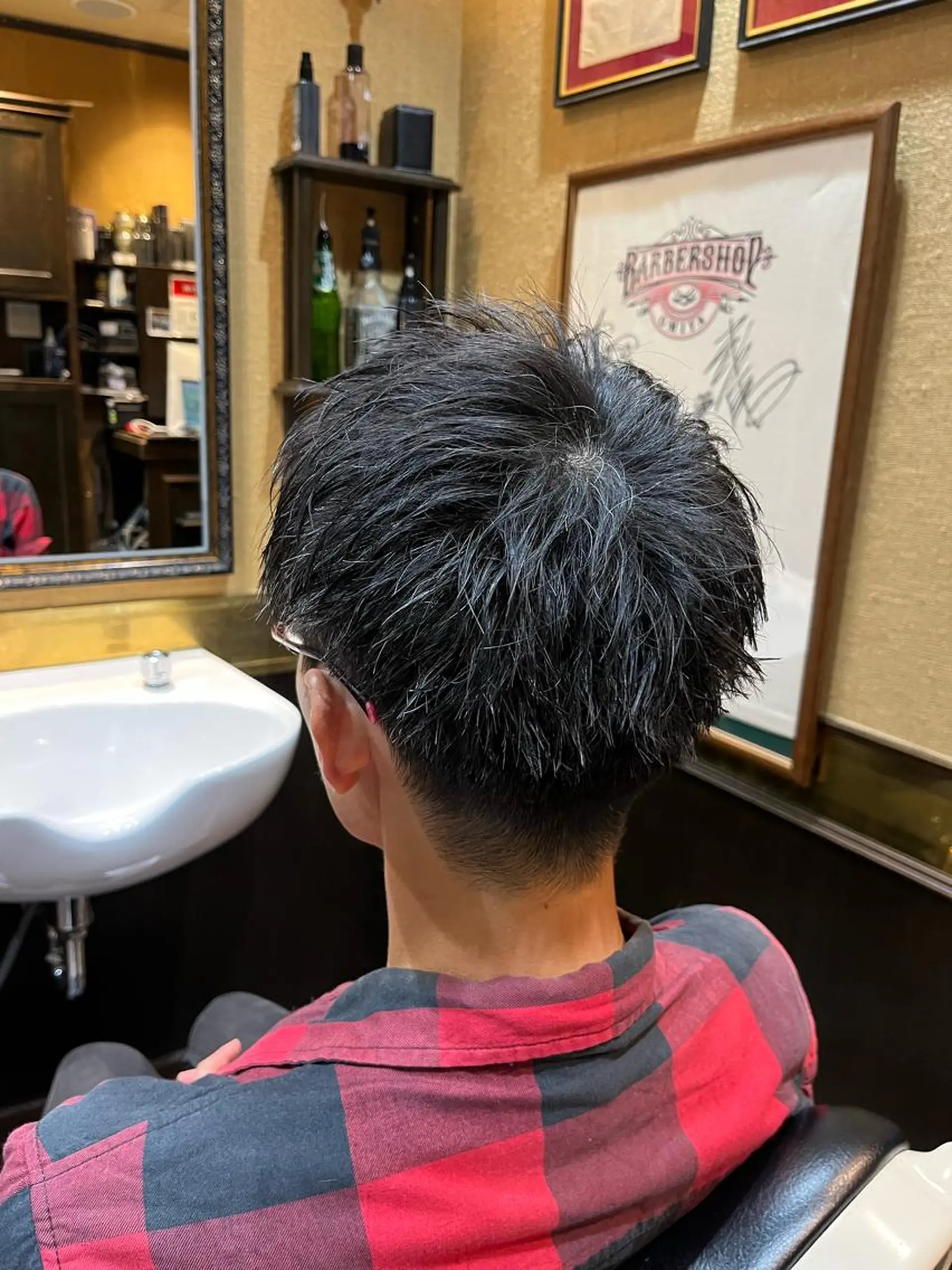 ショート メンズ マッシュ 刈り上げ 工藤 千織のヘアスタイル