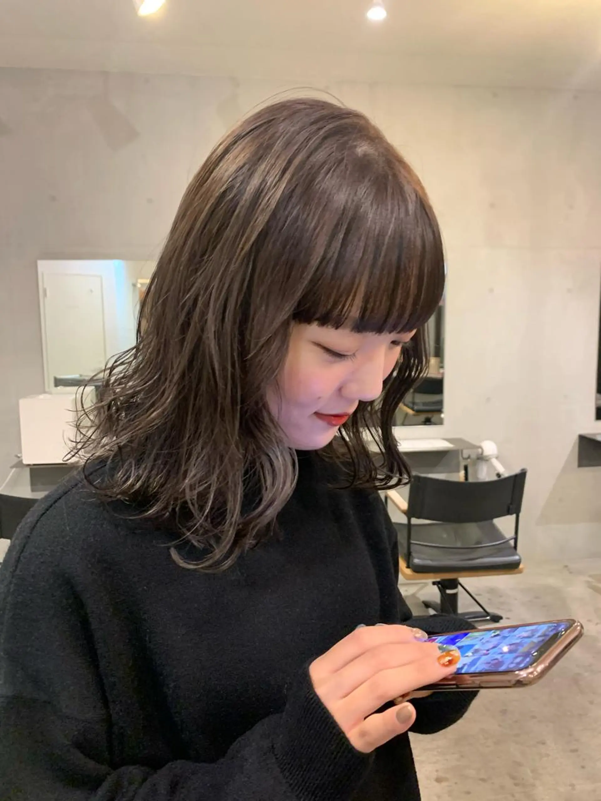 ミディアム カラー ハイライトカラー ハイライト mir MIYUのヘアスタイル