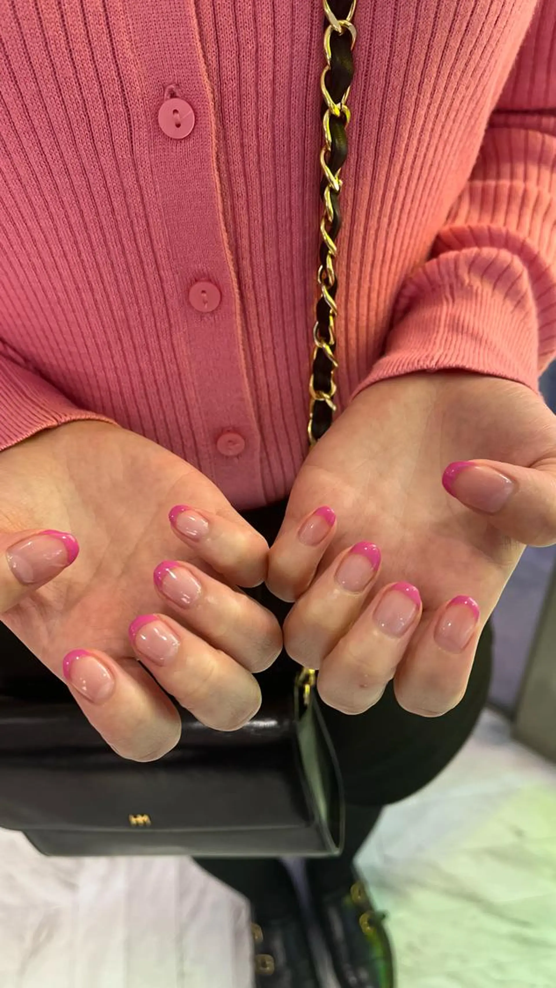 ネイル フレンチネイル mai🤍縮毛酸性ス トレート/アイリストのヘアスタイル