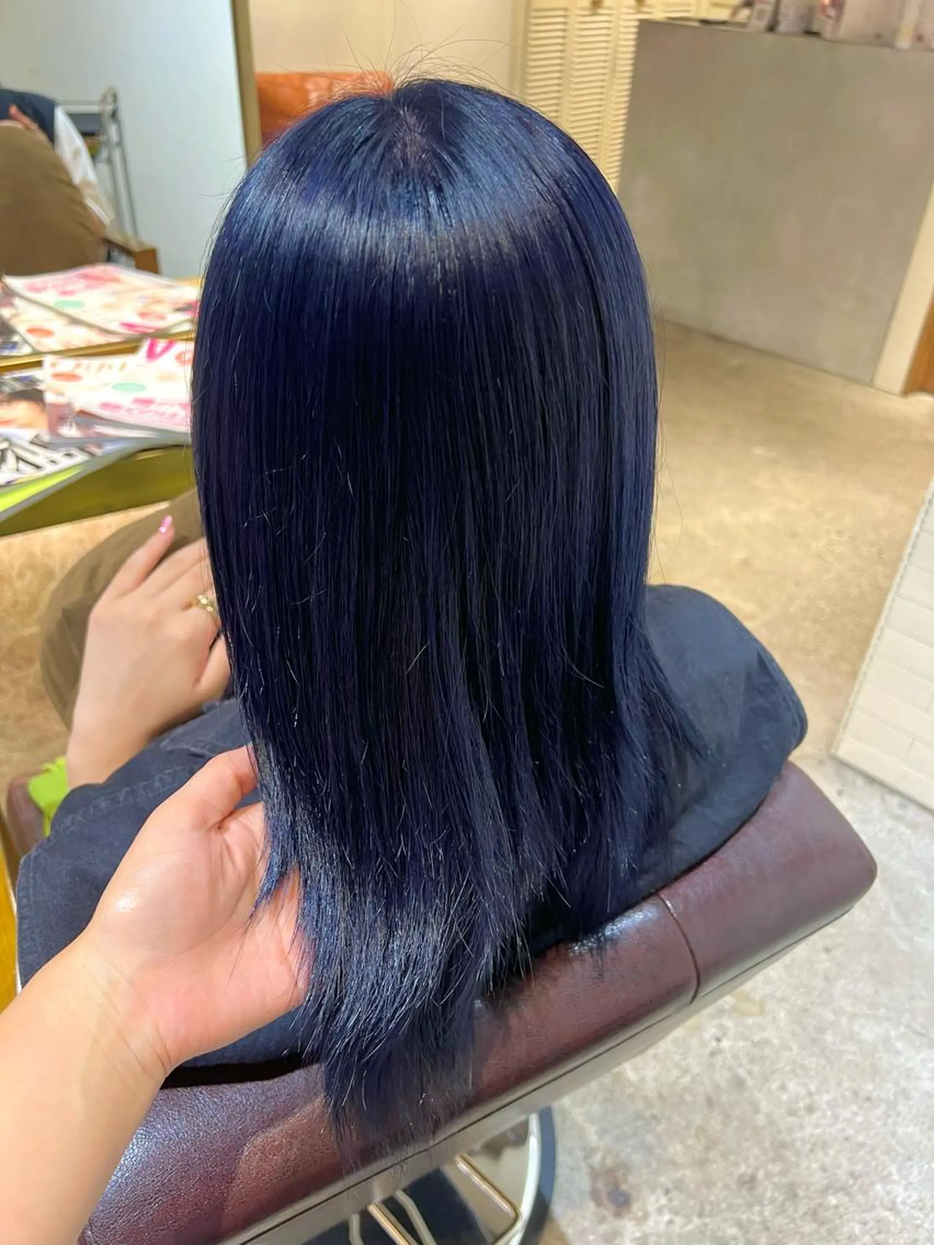 ミディアム ヘアカラー ニイムラ ミキのヘアスタイル