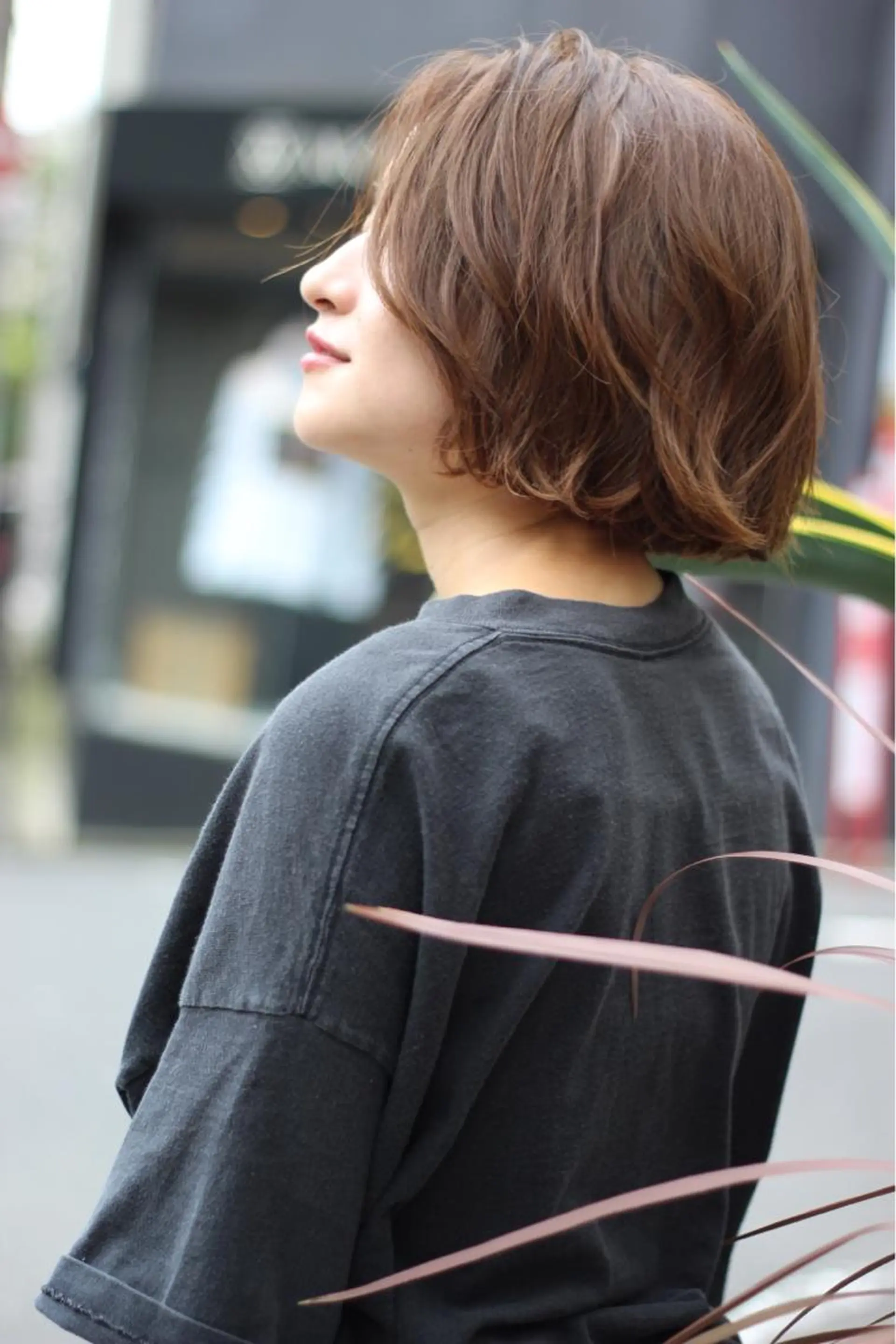 ショート カラー パーマ ボブ カット ヘアカラー トリートメント 大西 直人のヘアスタイル