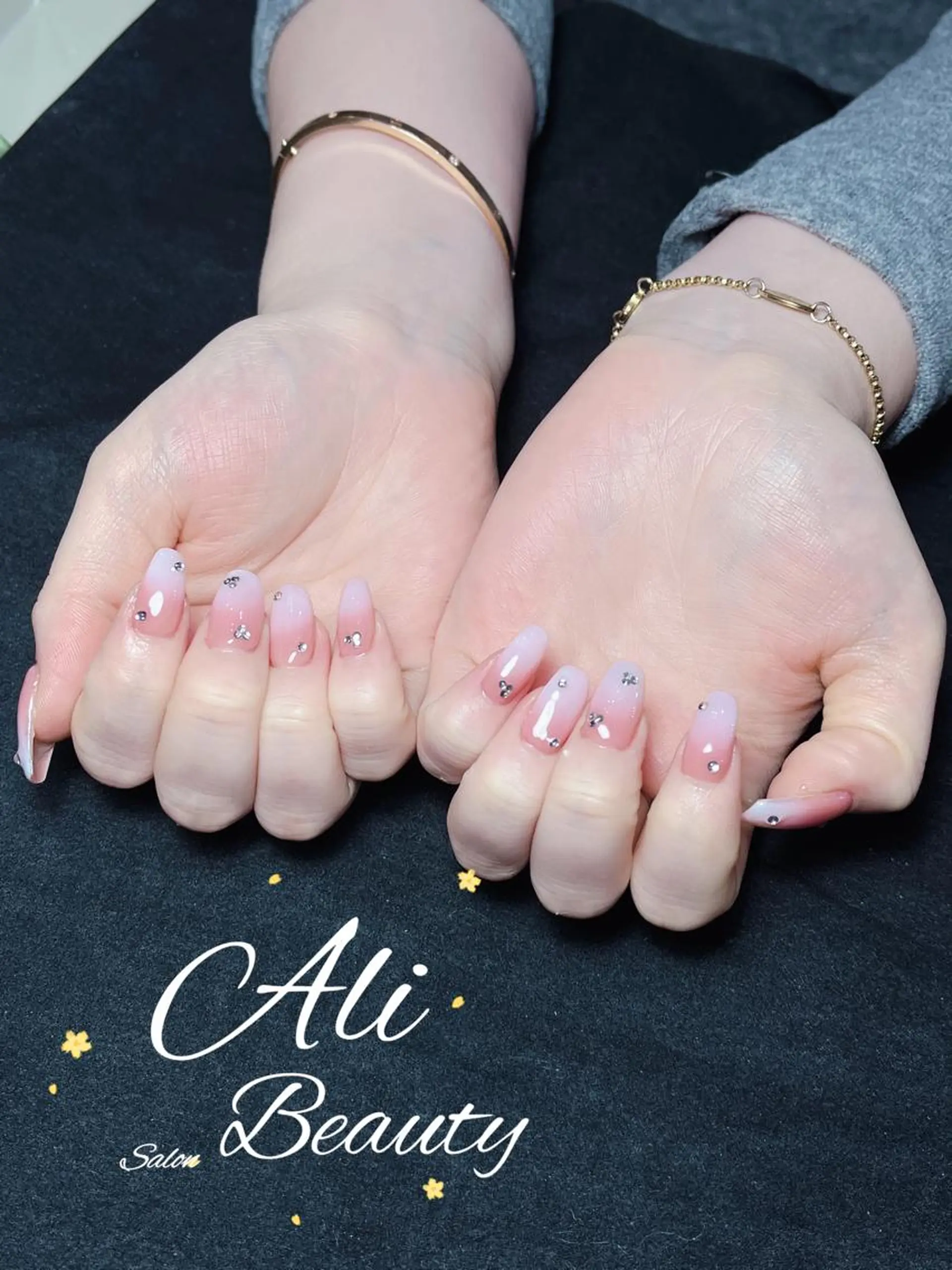 ネイル Ali 新小岩 ネイル専門のネイルデザイン