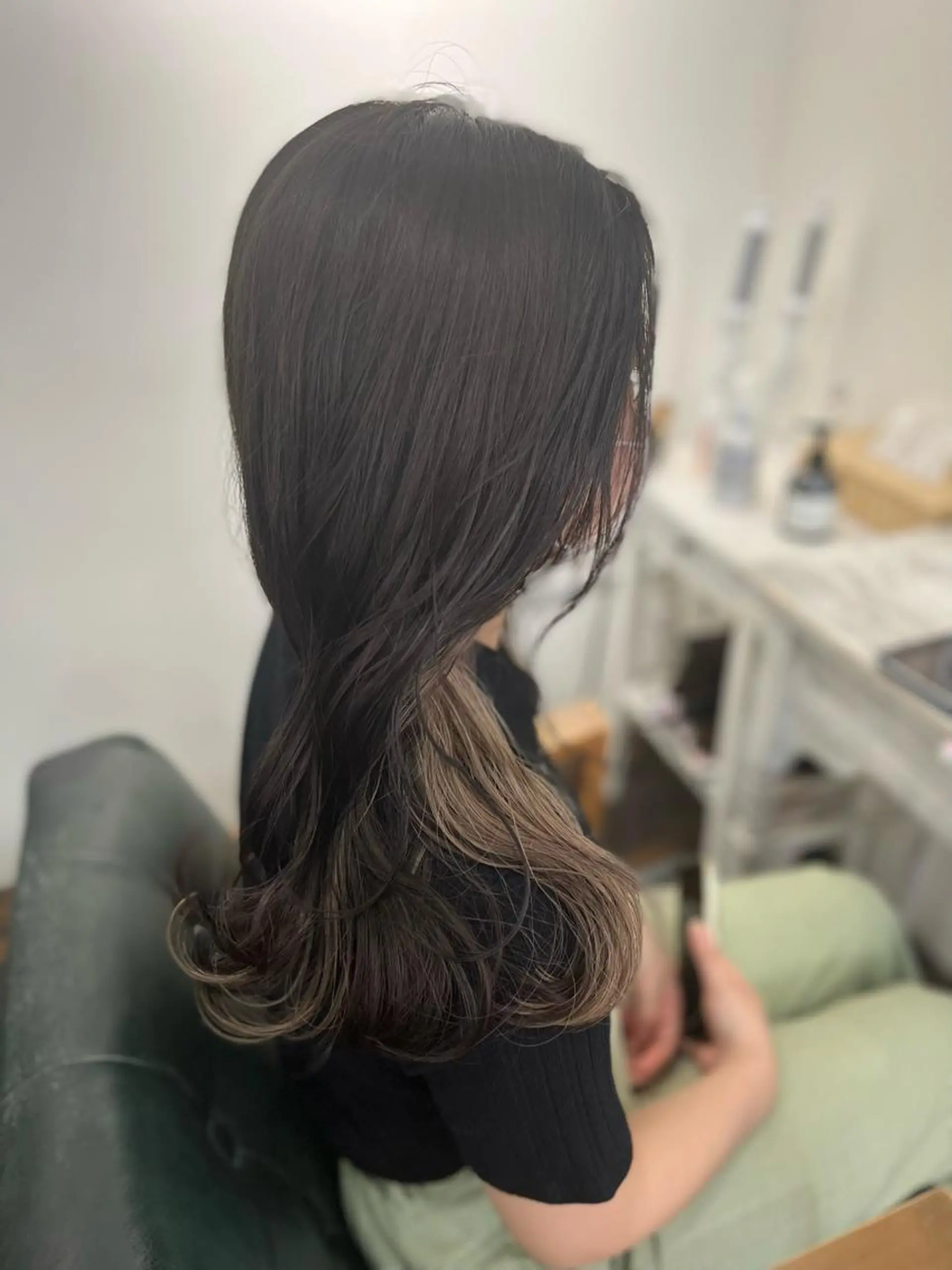 カラー ベージュカラー ブリーチ インナーカラー 藤田 悠菜のヘアスタイル