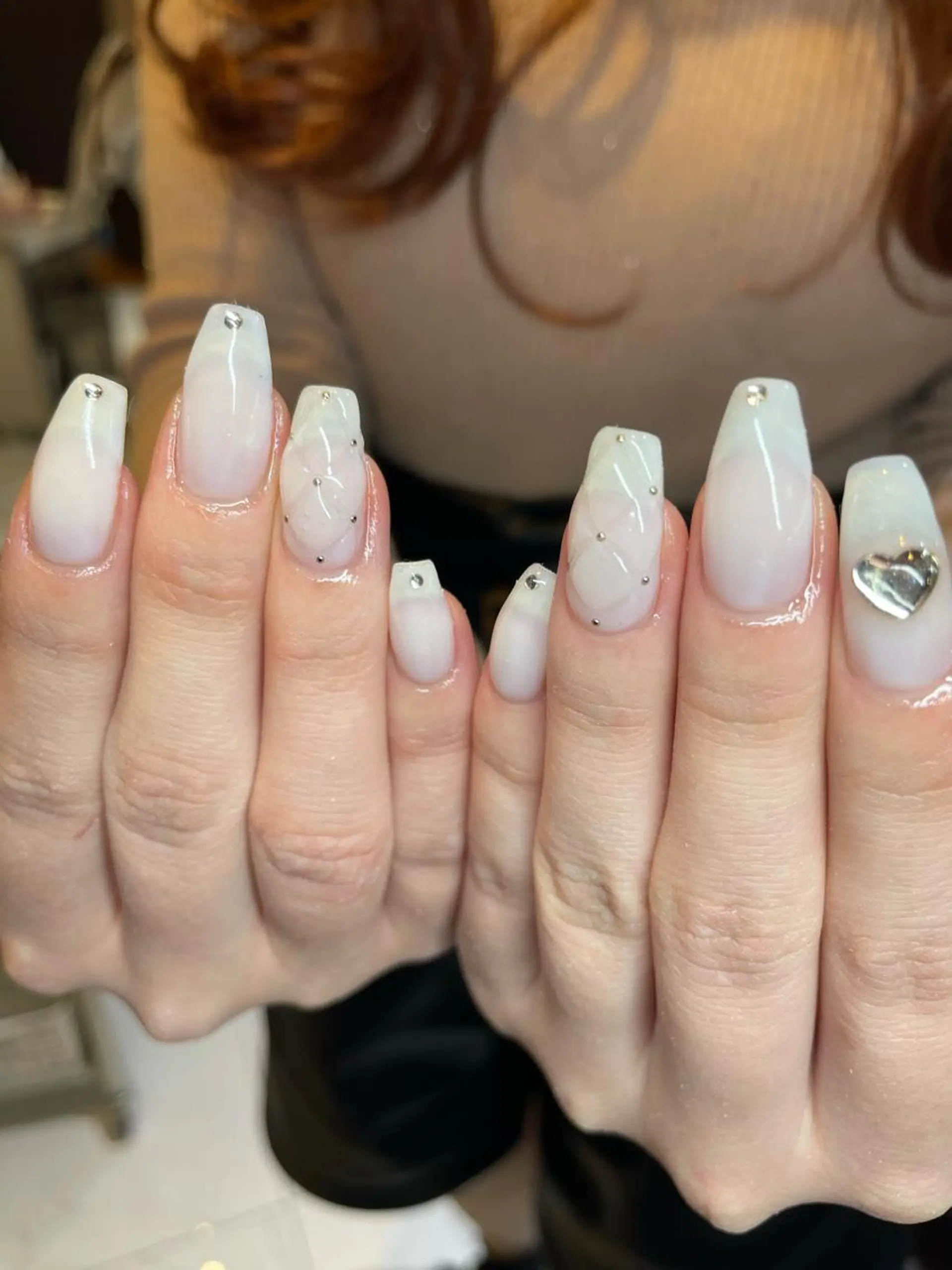 ネイル moca心斎橋所属・˚✧⁺⭐︎༚moca miyuu⁎⁺˳✧༚のネイルデザイン