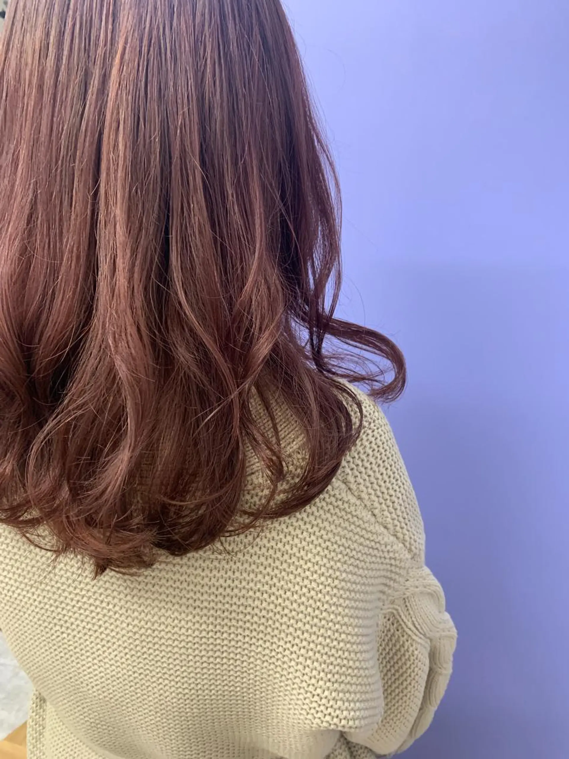 ミディアム カラー ブラウンカラー ピンクカラー ピンクブラウン カット ヘアカラー トリートメント newi 京橋 【yuuki】のヘアスタイル