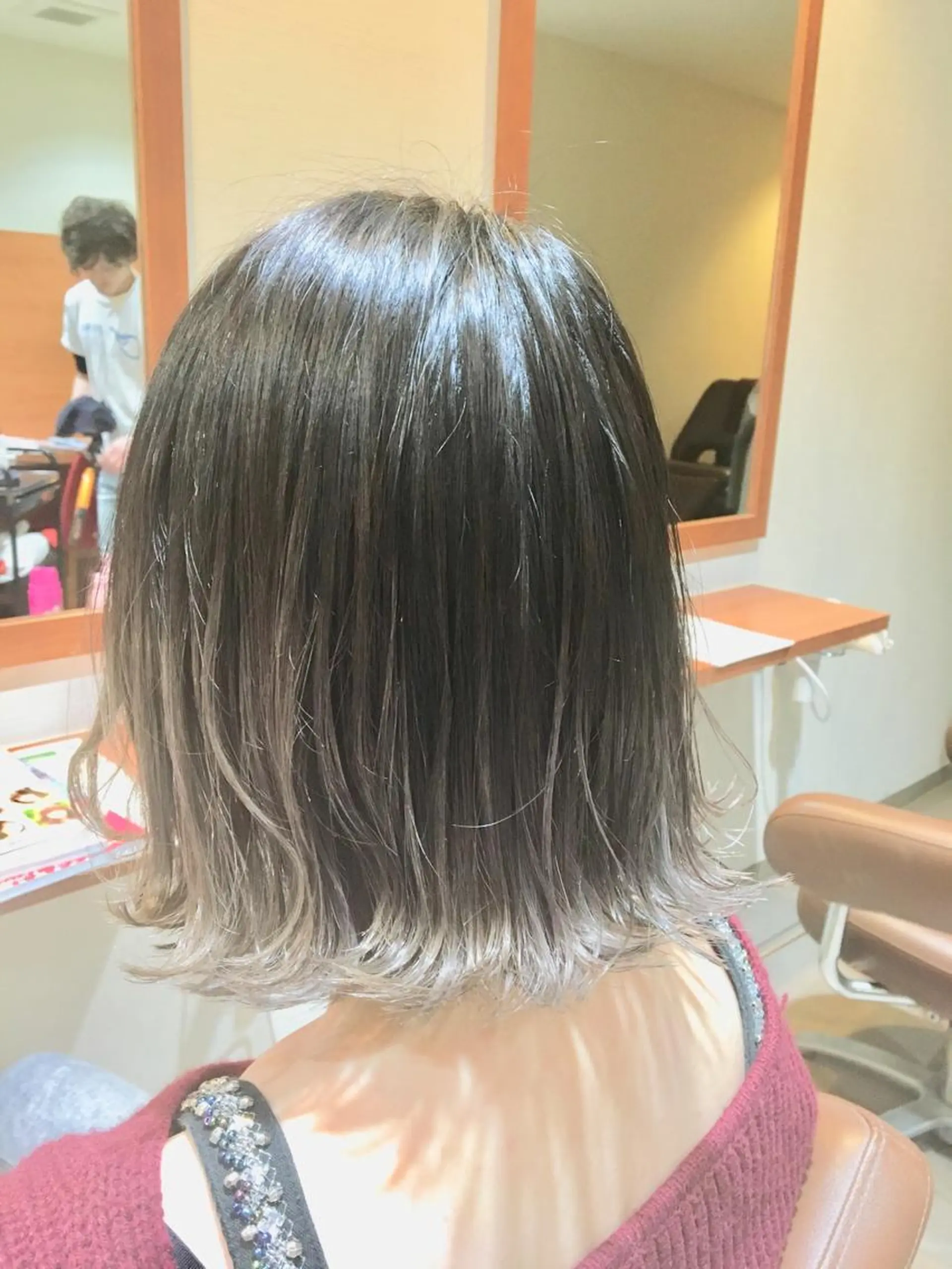 ショート カラー 蓮見  友里のヘアスタイル