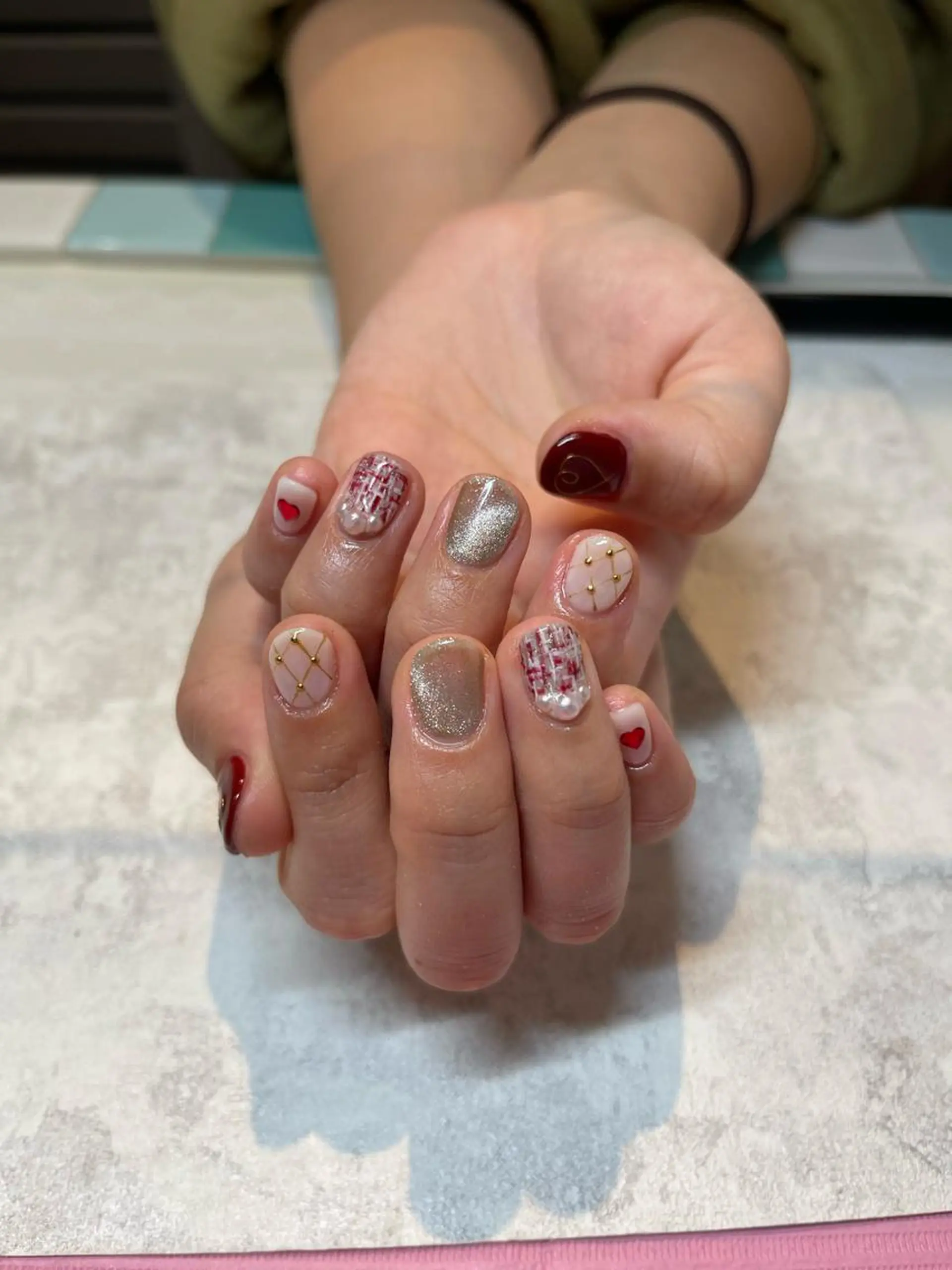 ネイル 高尾 梨花のネイルデザイン