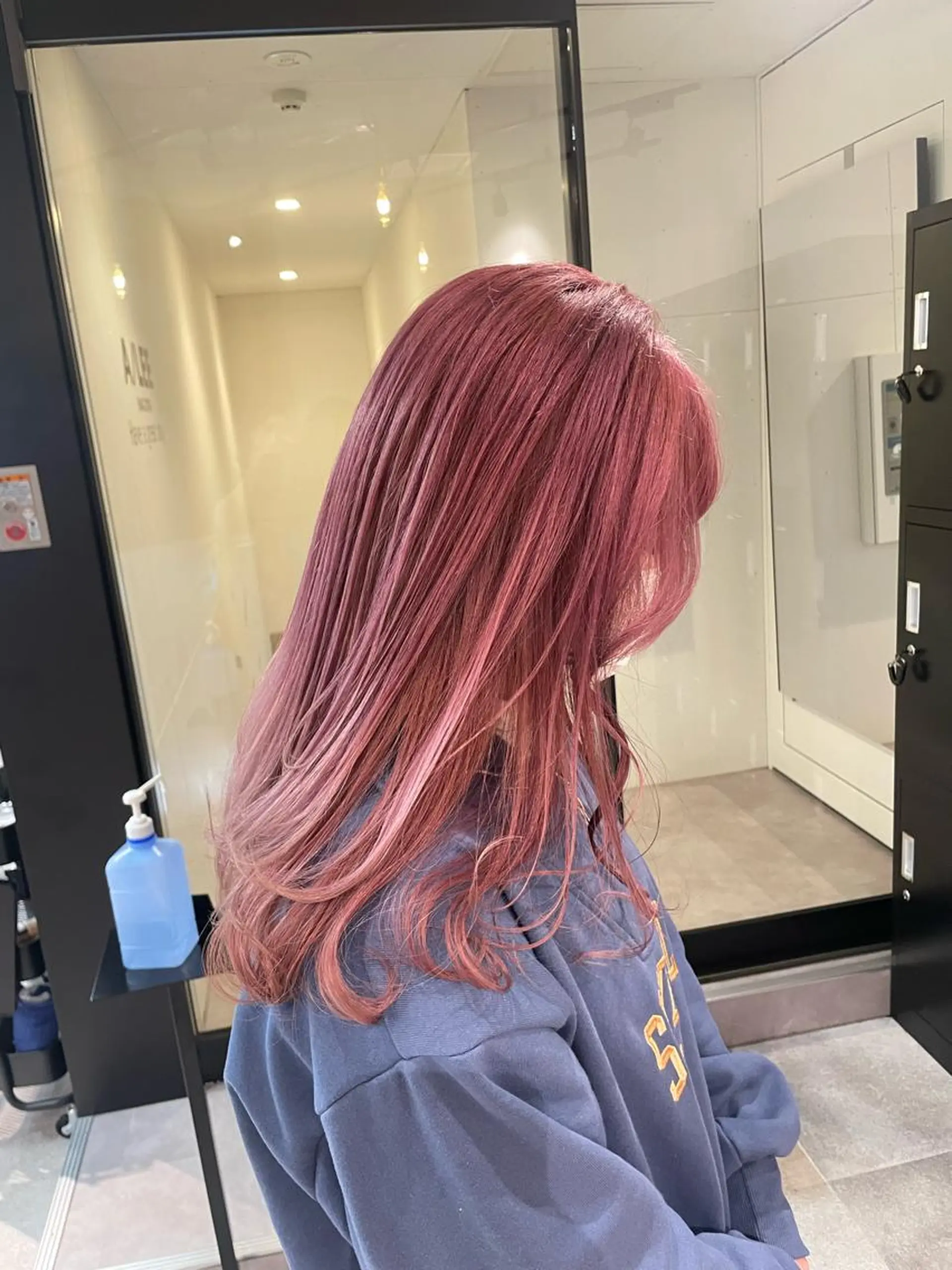 ロング A/LEE所属・久保田 千尋のヘアスタイル