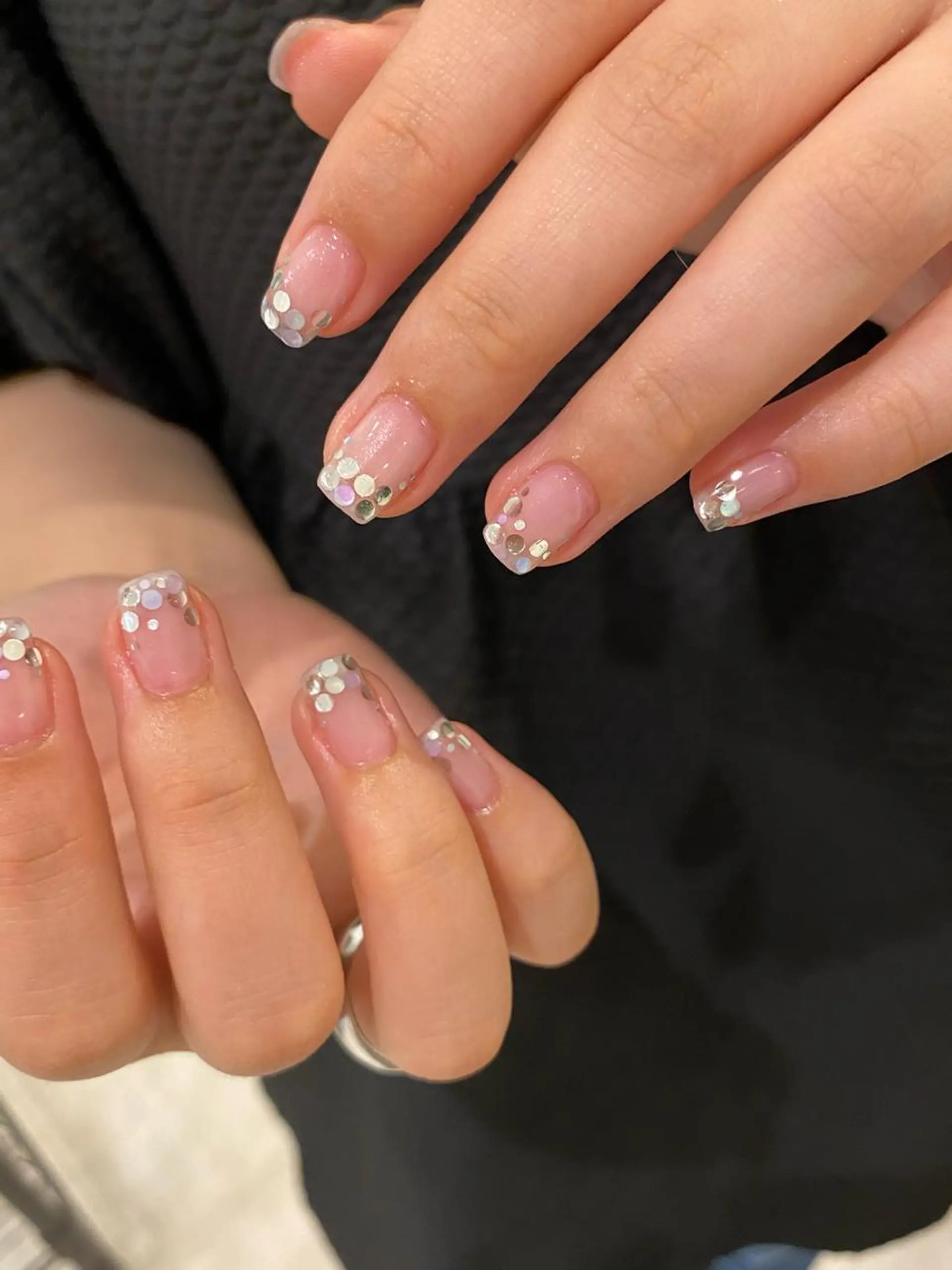 ネイル ホログラムネイル ハンドネイル Ann. nail.tokyo所属・Ann nailのネイルデザイン