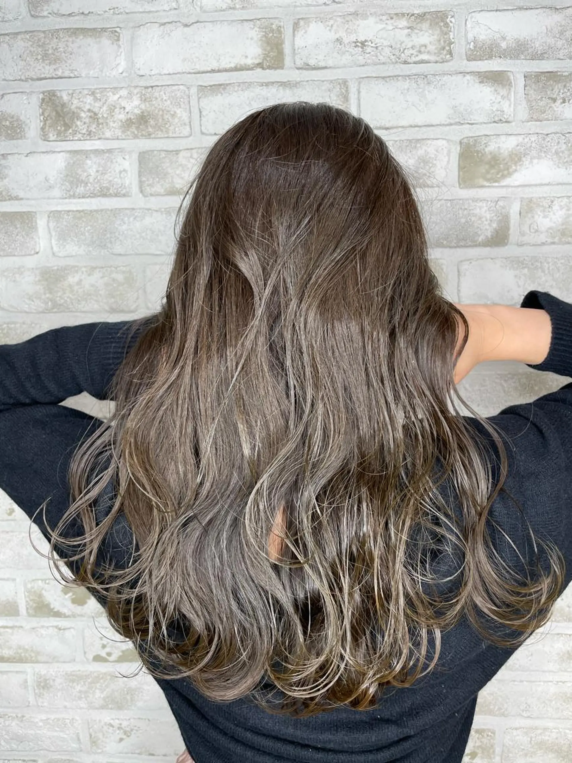 ロング カラー ヘアカラー トリートメント takumi Hのヘアスタイル