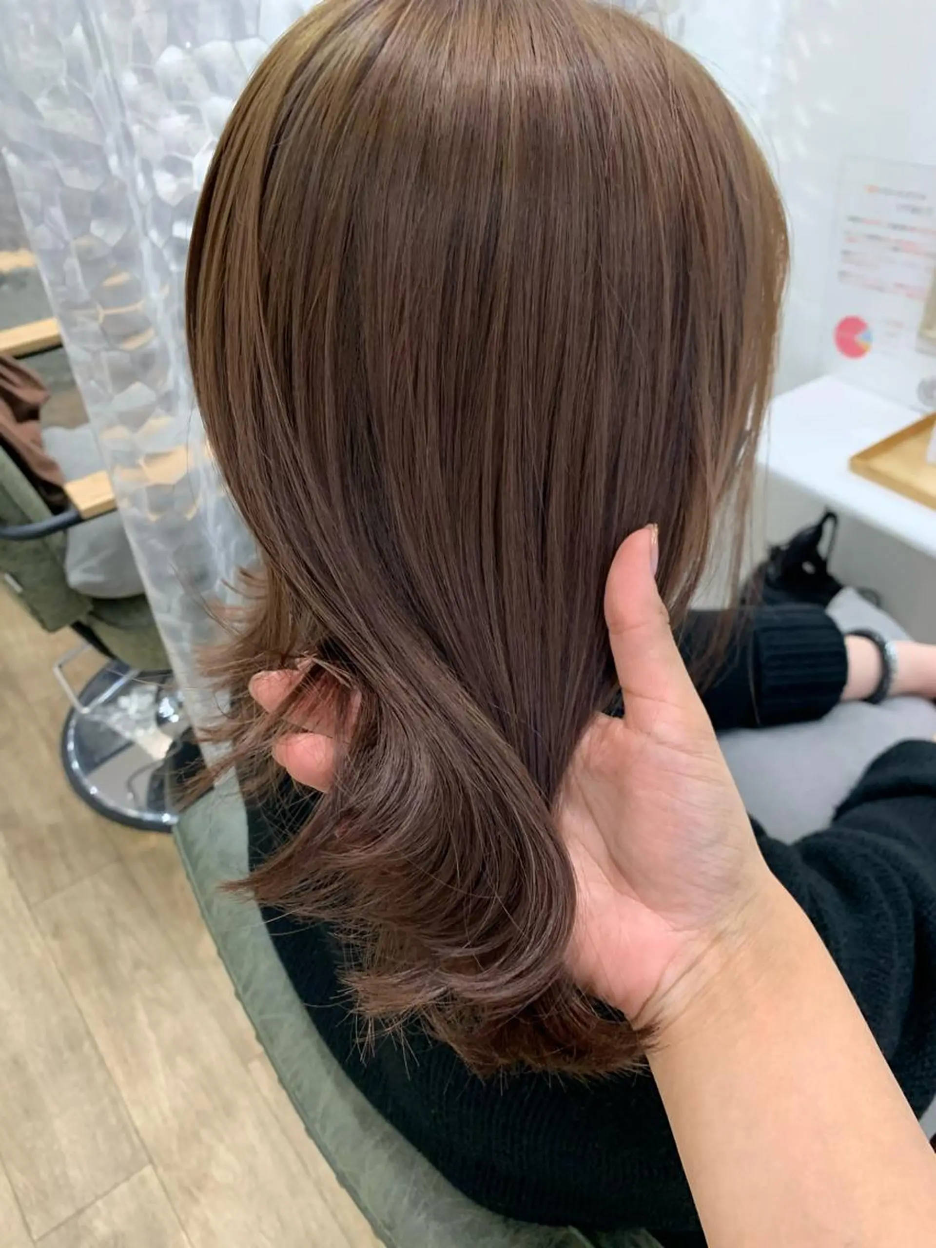 セミロング カラー ベージュカラー ヘアカラー レイヤー/顔周り /AKARIのヘアスタイル