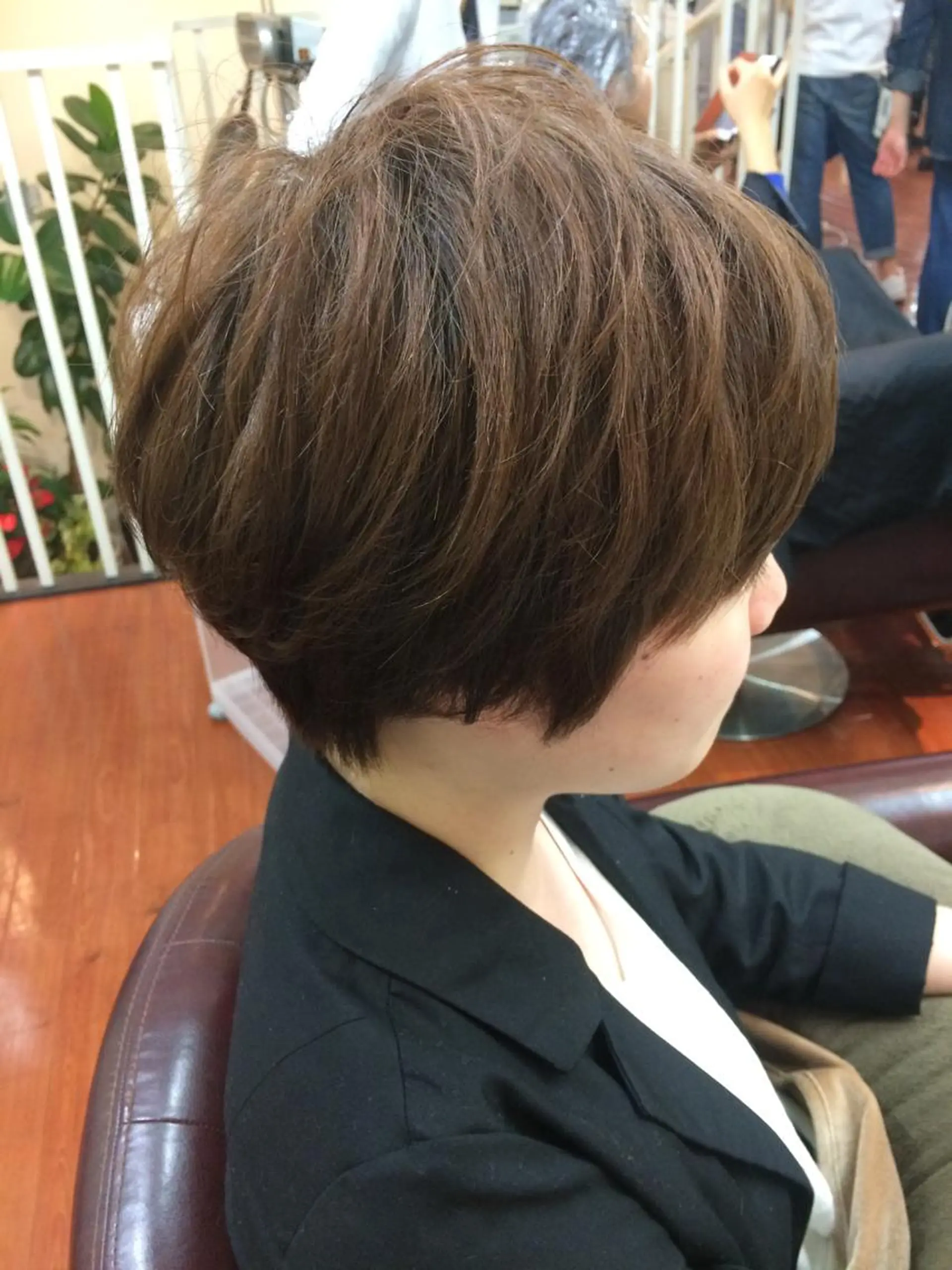 ショート カラー パーマ ショートヘア 透け感/くびれヘア/ レイヤー/カズキ🍭のヘアスタイル