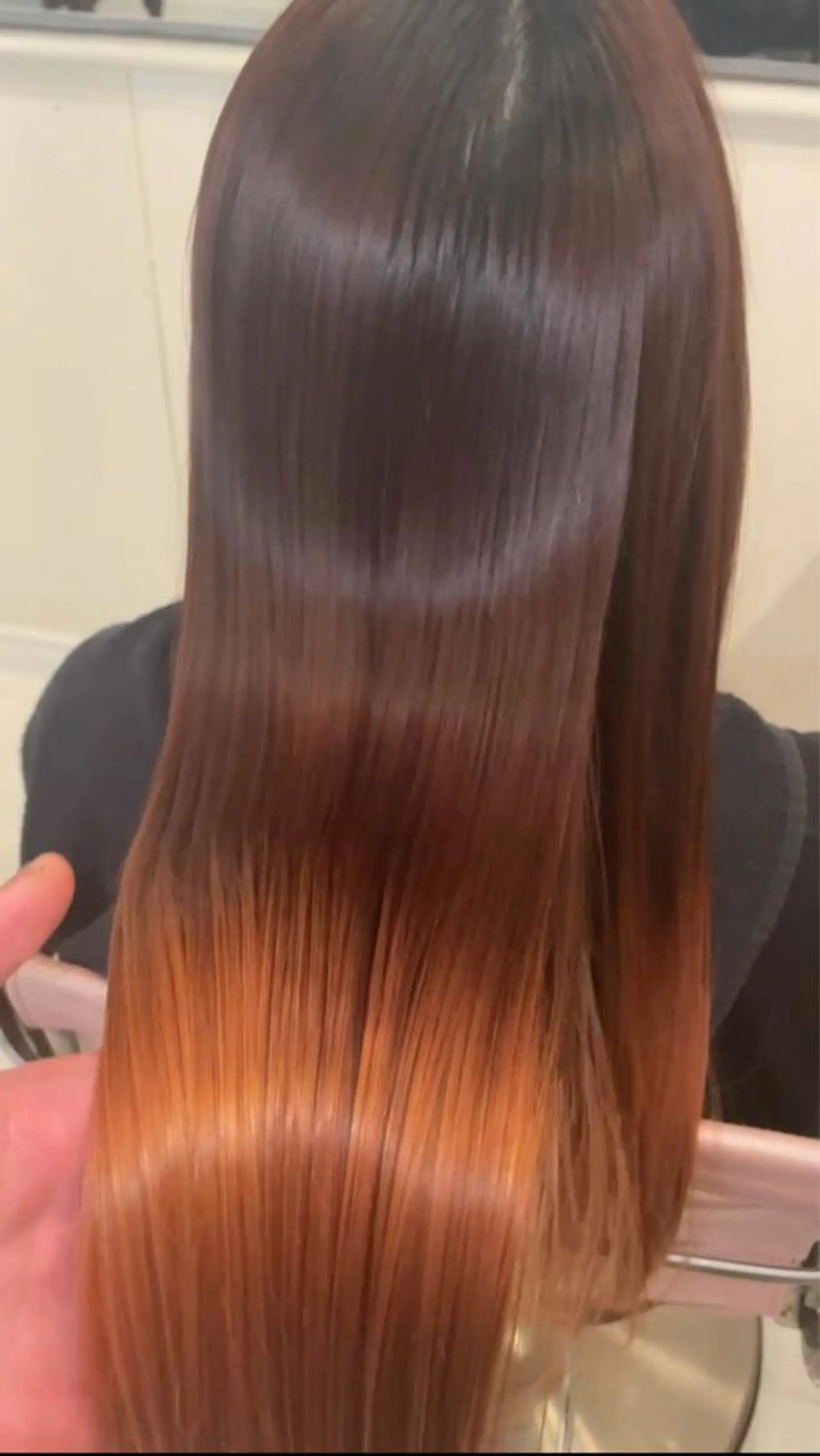 ミディアム 美髪矯正 Rioのヘアスタイル