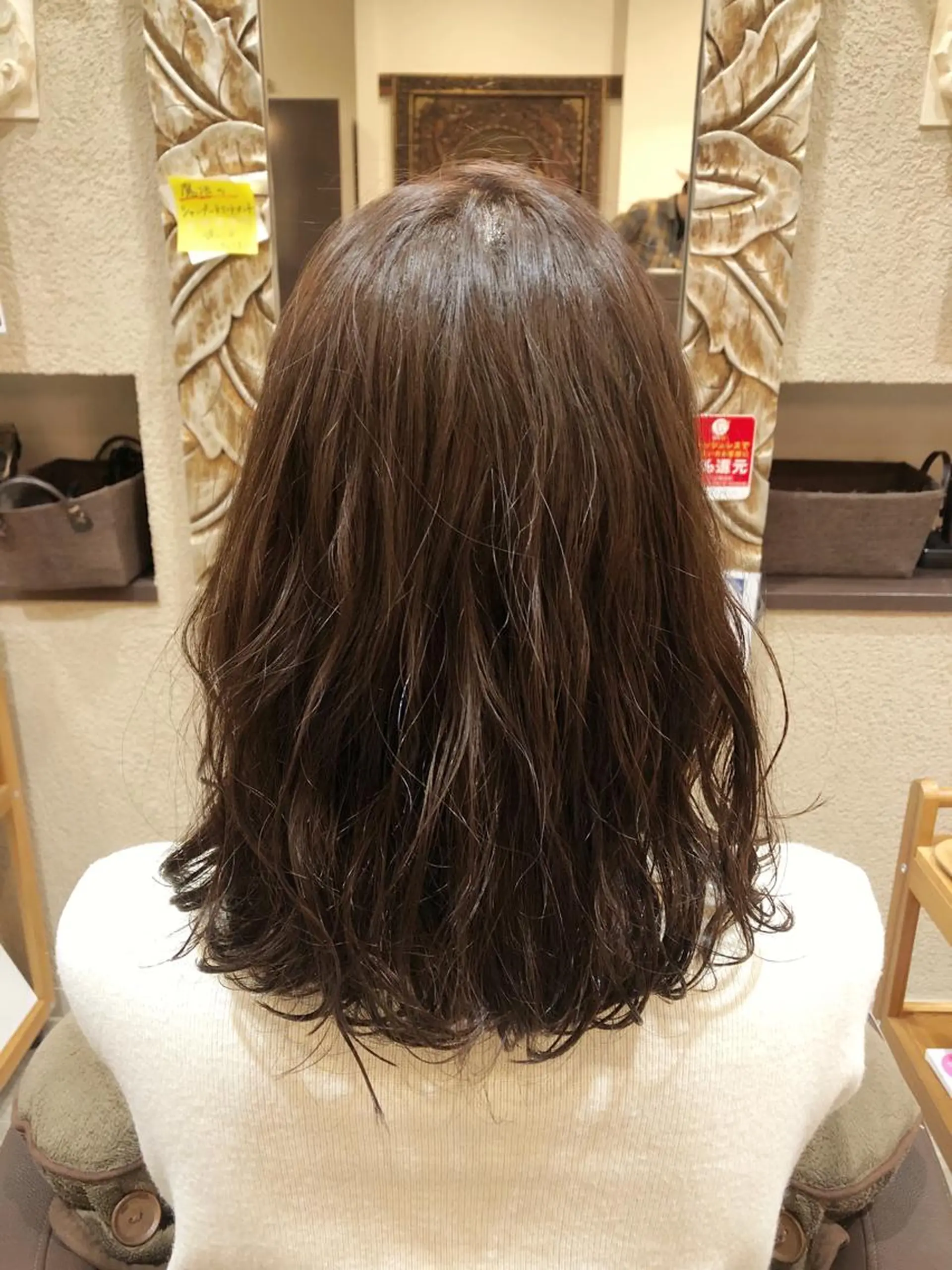 セミロング カラー パーマ カット パーマ トリートメント 森田 真由のヘアスタイル