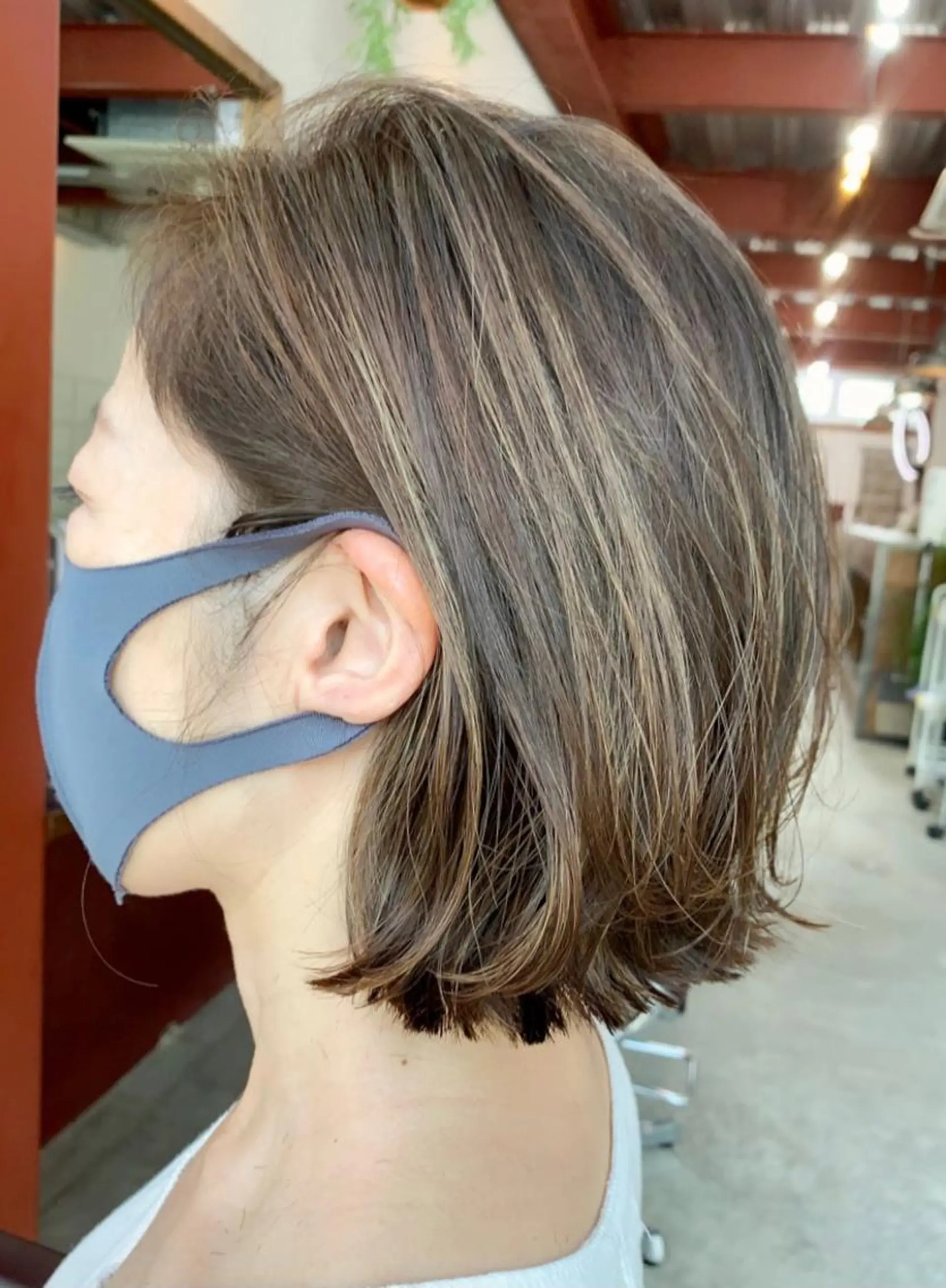 ミディアム 福地 礼奈のヘアスタイル