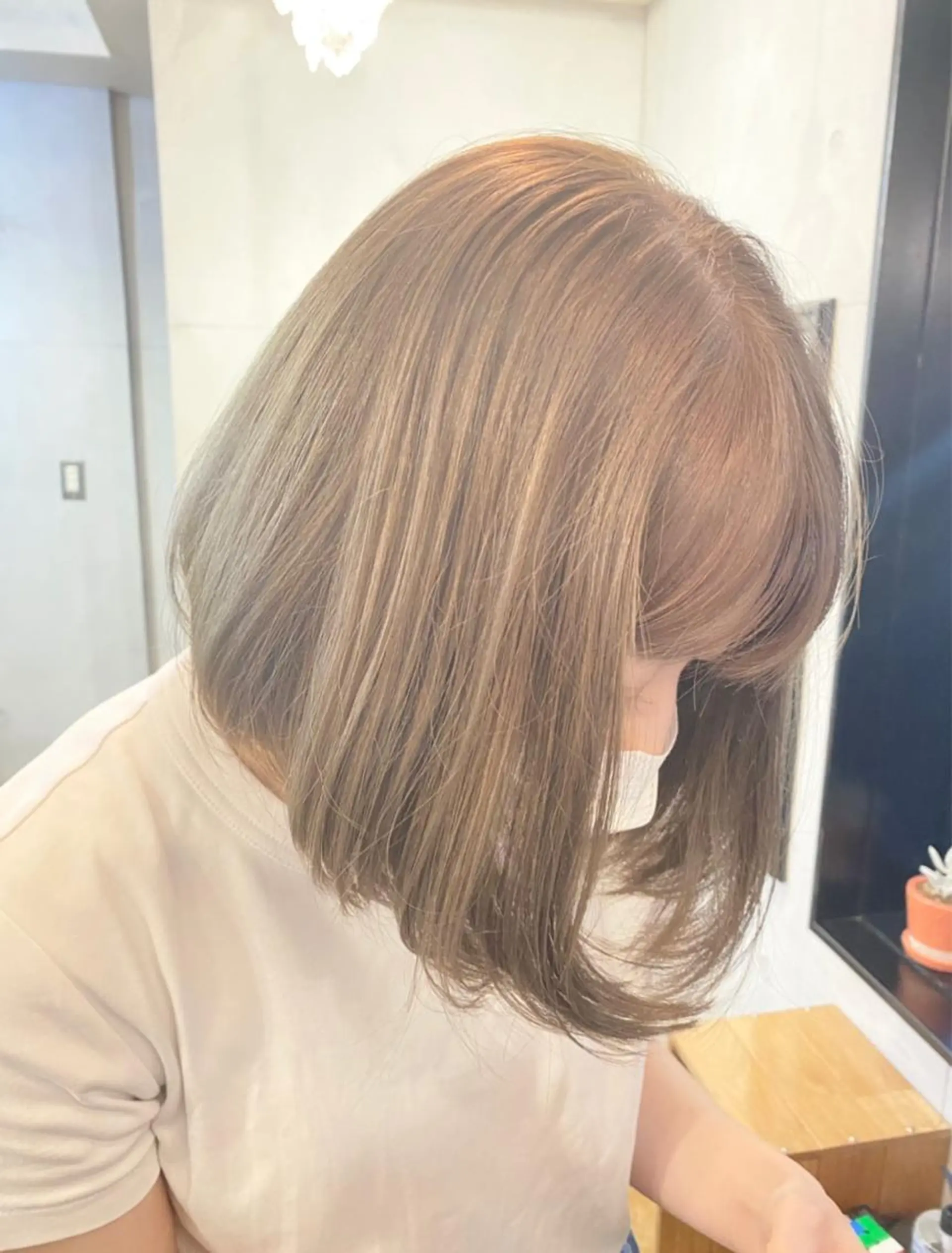 ショート conne& ririのヘアスタイル