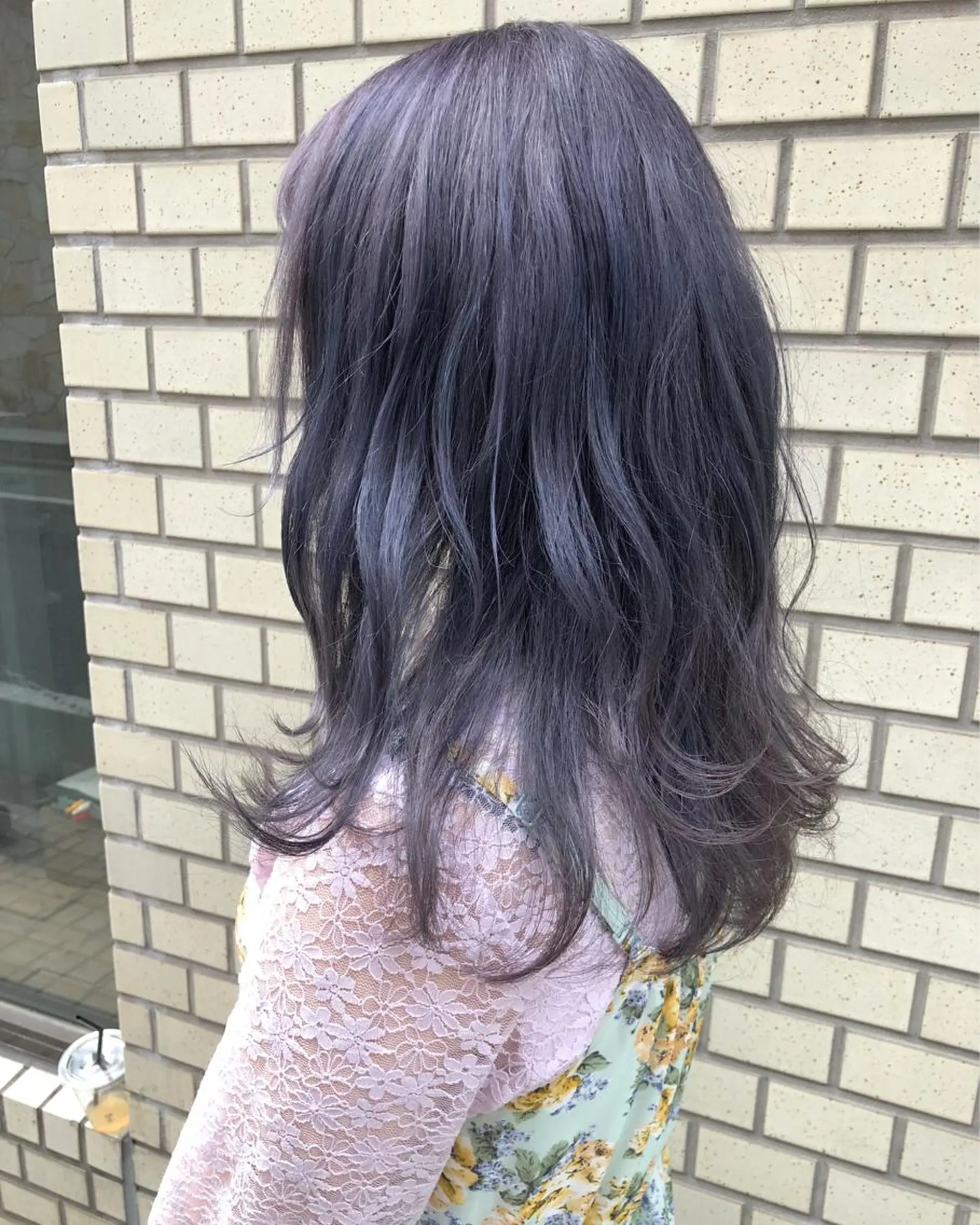 ミディアム カラー パーマ ヘアアレンジ ラベンダーカラー ヘアカラー ハイトーン特化🤍 浦住のヘアスタイル