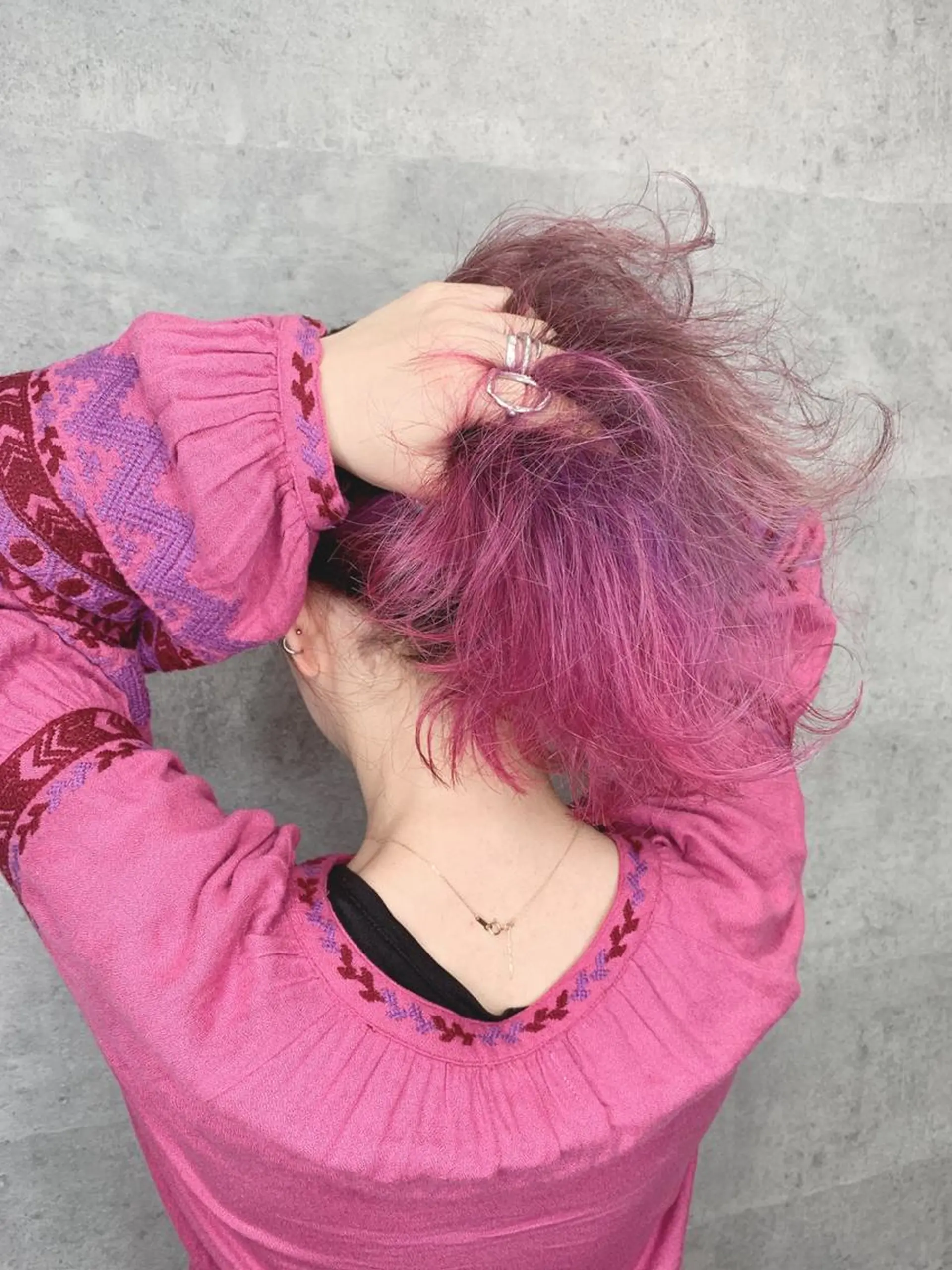 セミロング _WHITE 天神店のヘアスタイル