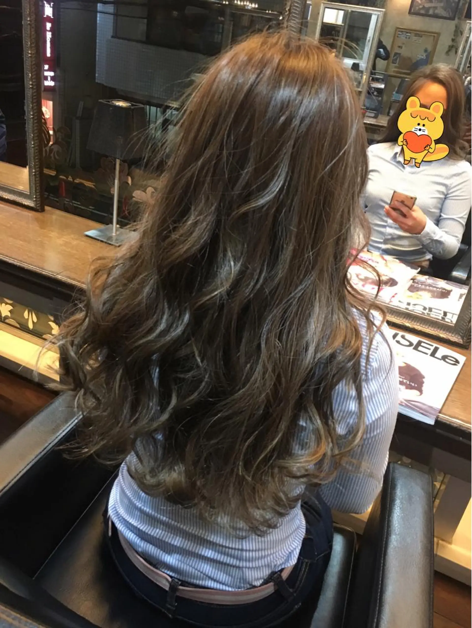 ロング カラー ハイライトカラー ハイライト 吉本 yoshimotoのヘアスタイル