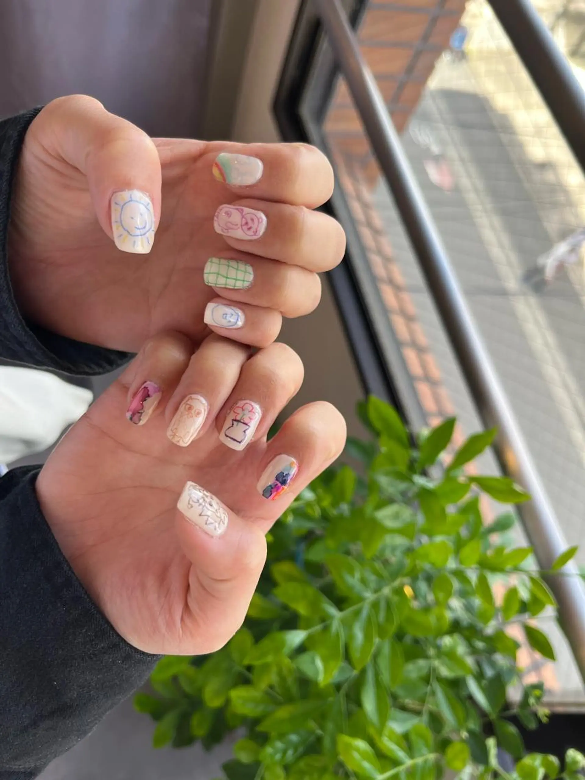 ネイル アートネイル Sun Brown サンブラウンのマツエク・マツパデザイン