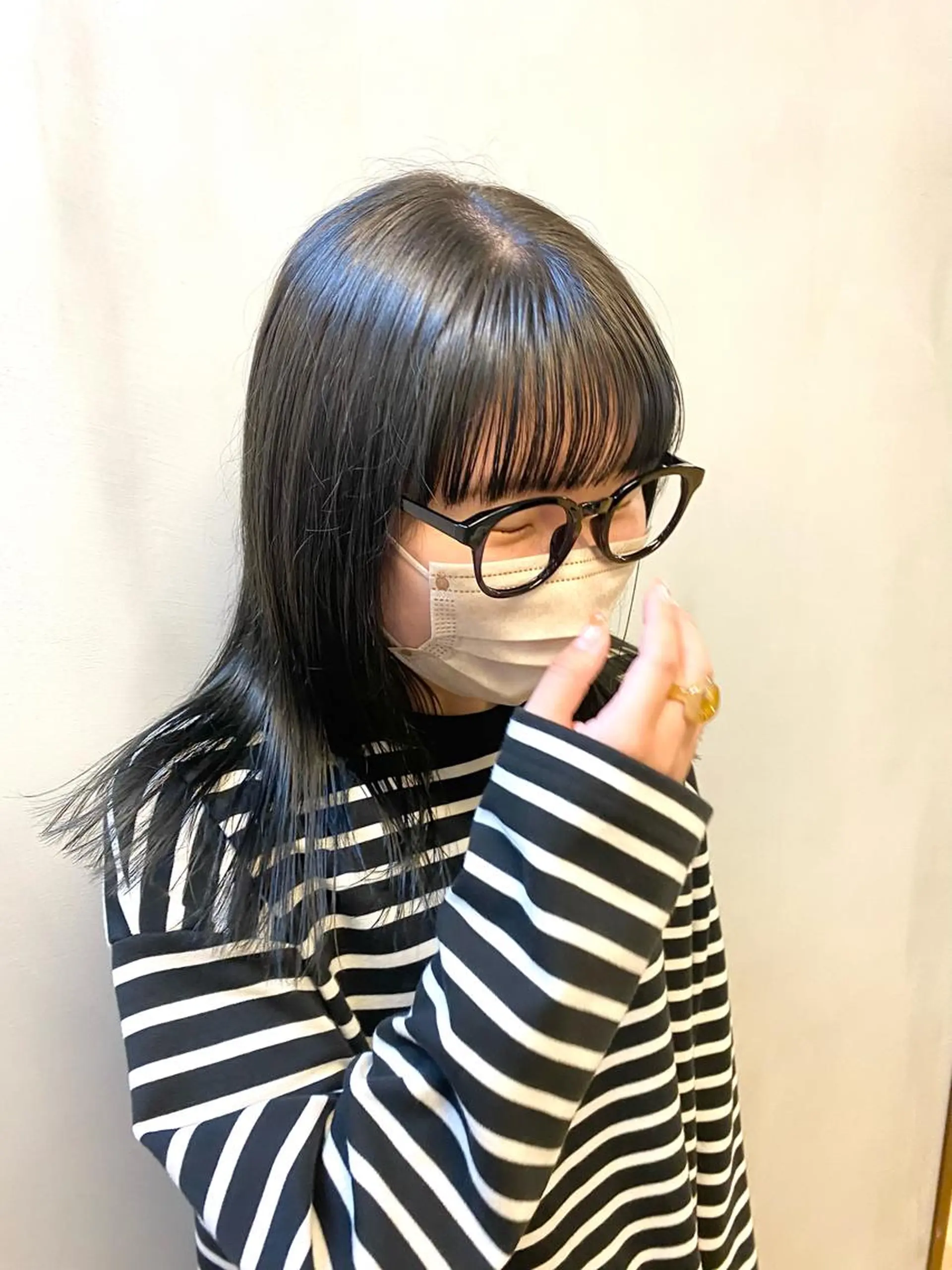 ミディアム カラー 透明感カラー グレージュ ハル🌸柔色/ ブリーチなし/艶髪のヘアスタイル