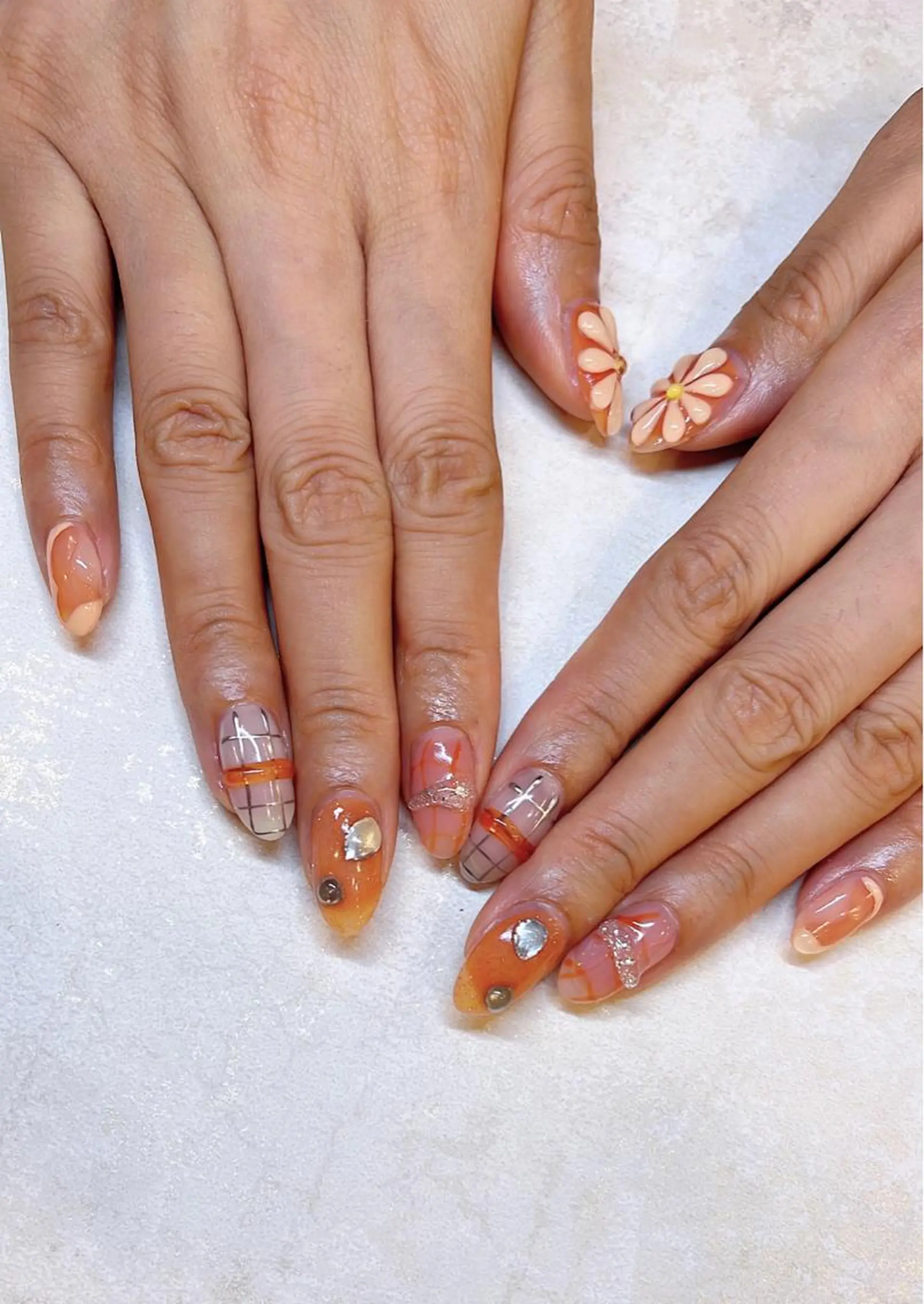 ネイル ハンドネイル COCO ネイルのネイルデザイン