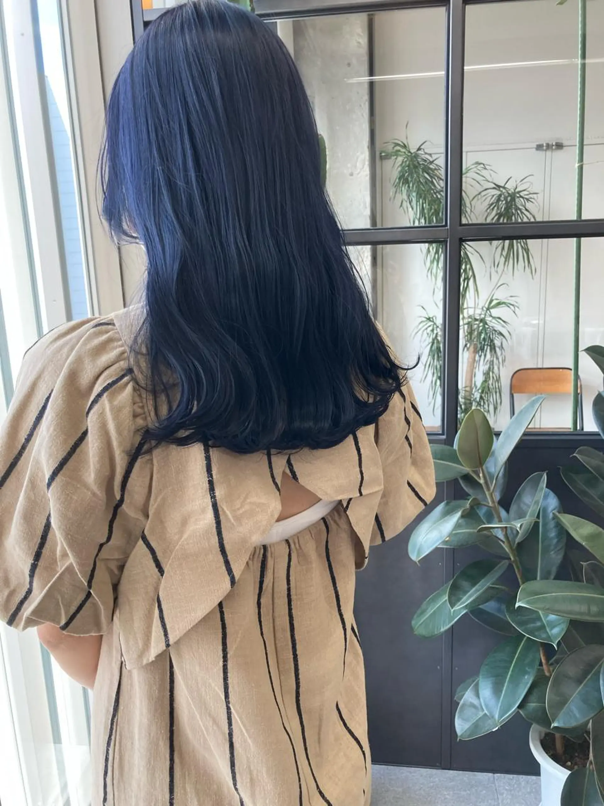 セミロング カラー ネイビーカラー ヘアカラー 小木曽智美 /ボブ/ショートのヘアスタイル