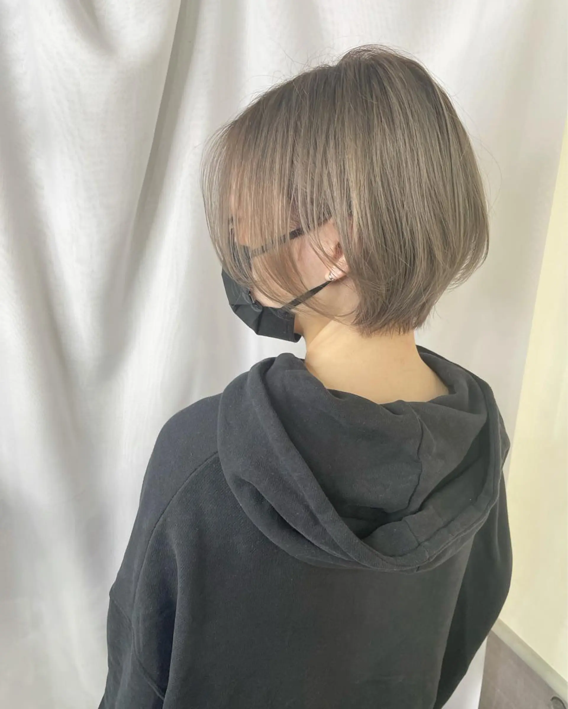 ショート ヘアカラー 早瀬裕之 パーマのヘアスタイル