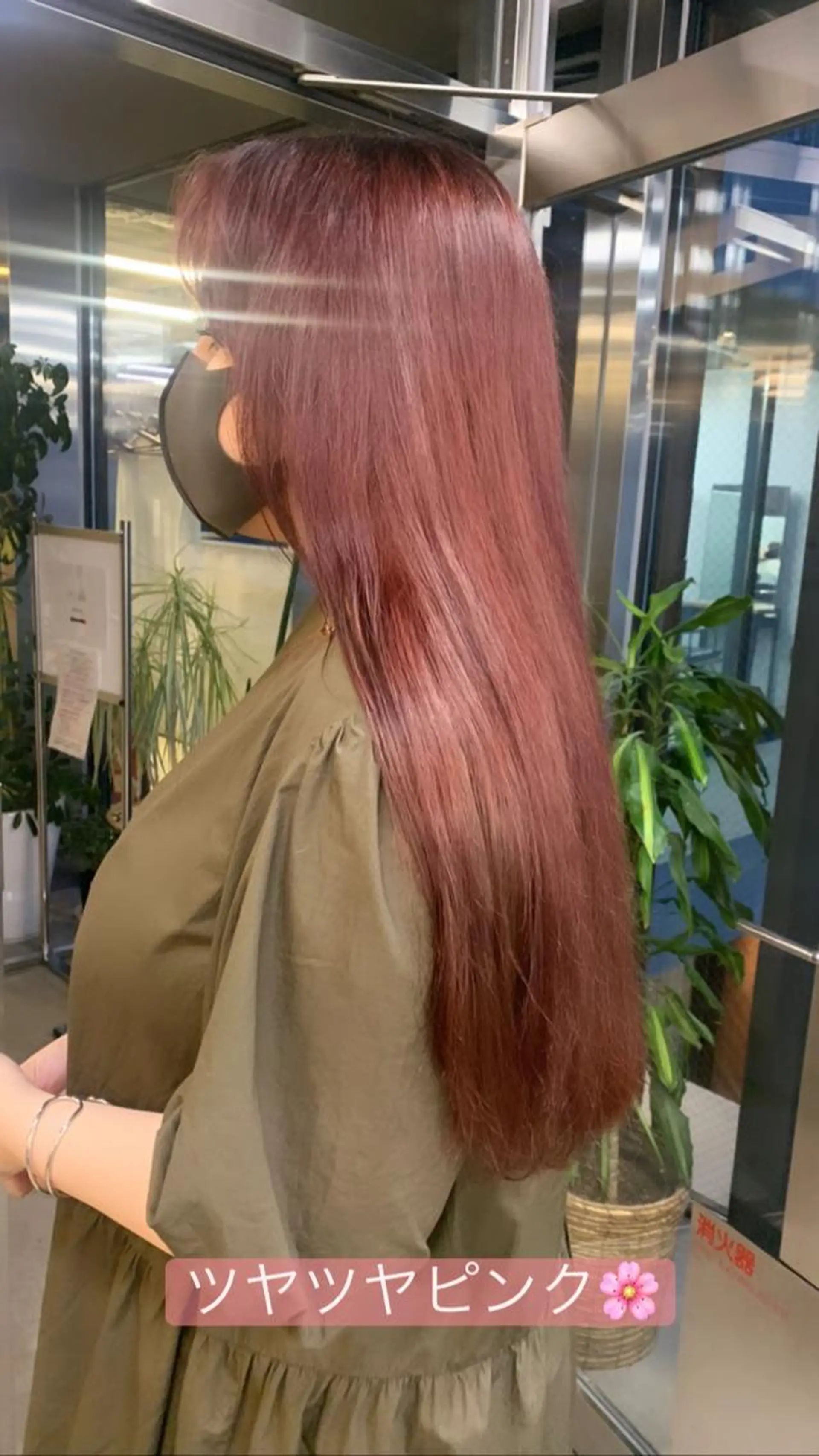 セミロング カラー カット ヘアカラー トリートメント ヘッドスパ 透明感/オリーブ/ グレージュ/YUKAのヘアスタイル