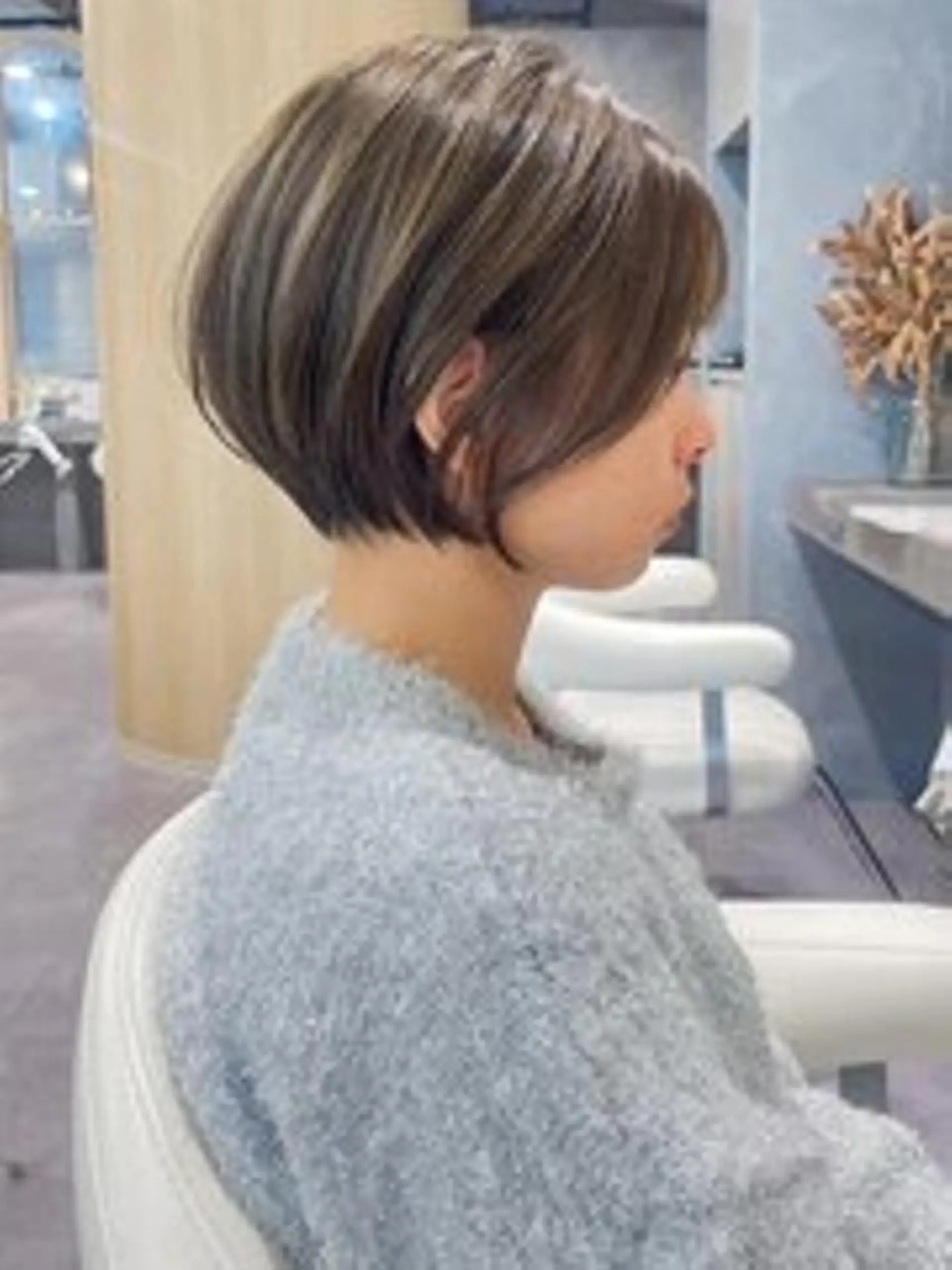 ショート 吉田 莉乃のヘアスタイル