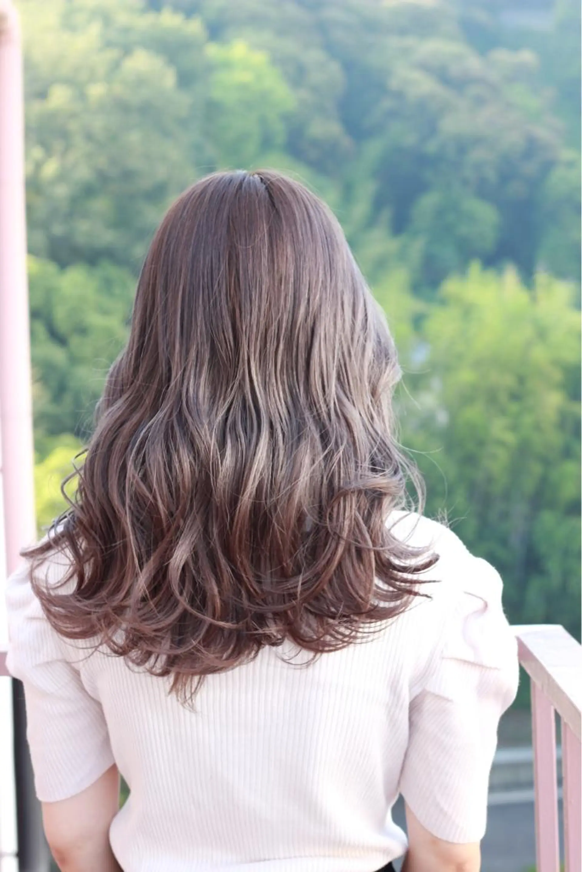 セミロング カラー ラベンダーカラー シルバー ヘアカラー Viage （ビアージュ）のヘアスタイル