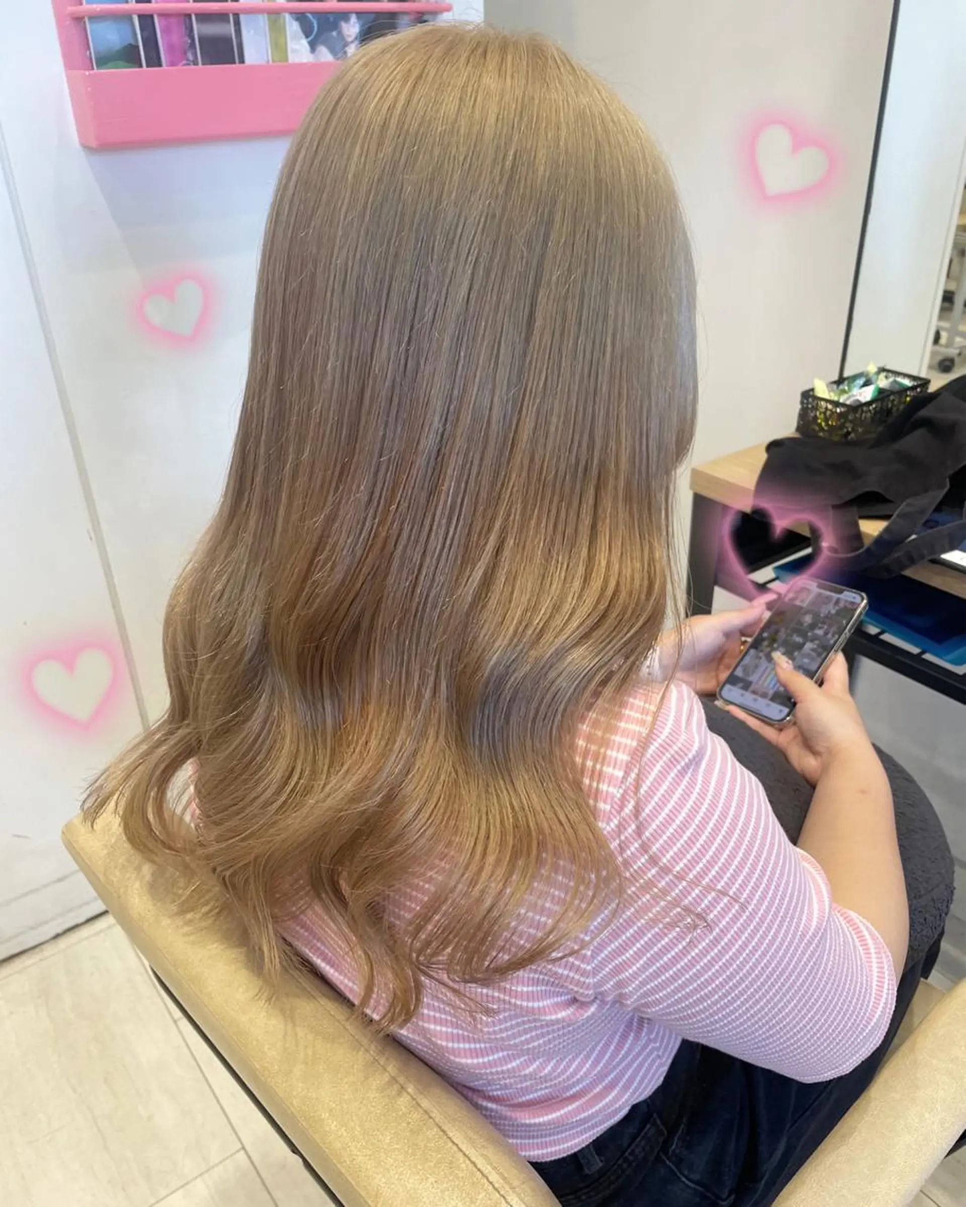 セミロング カラー ブロンド カット ヘアカラー トリートメント 新宿駅近♡個室 ♡関口三都季🌜のヘアスタイル