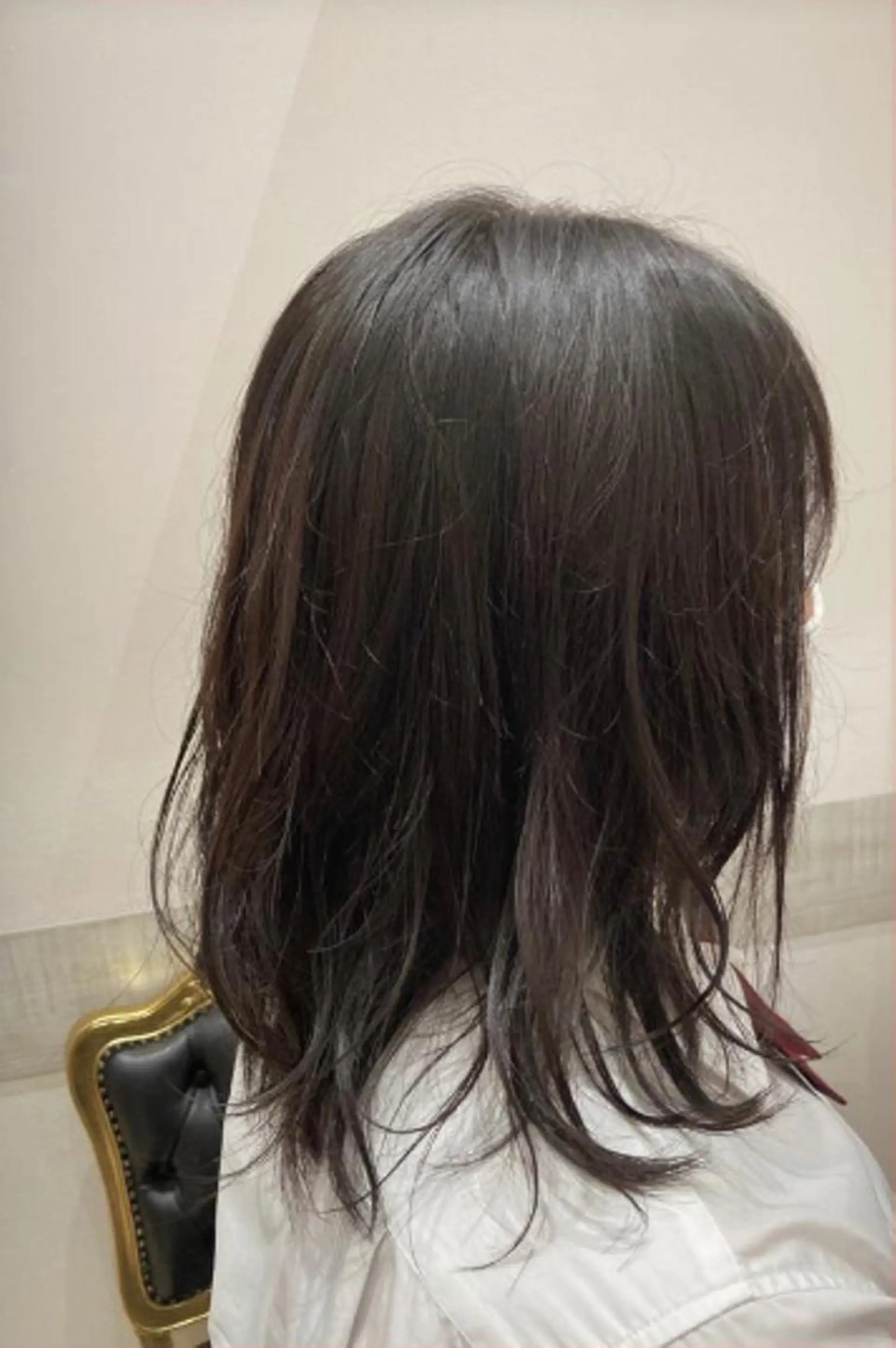 ミディアム 佐藤 睦月のヘアスタイル