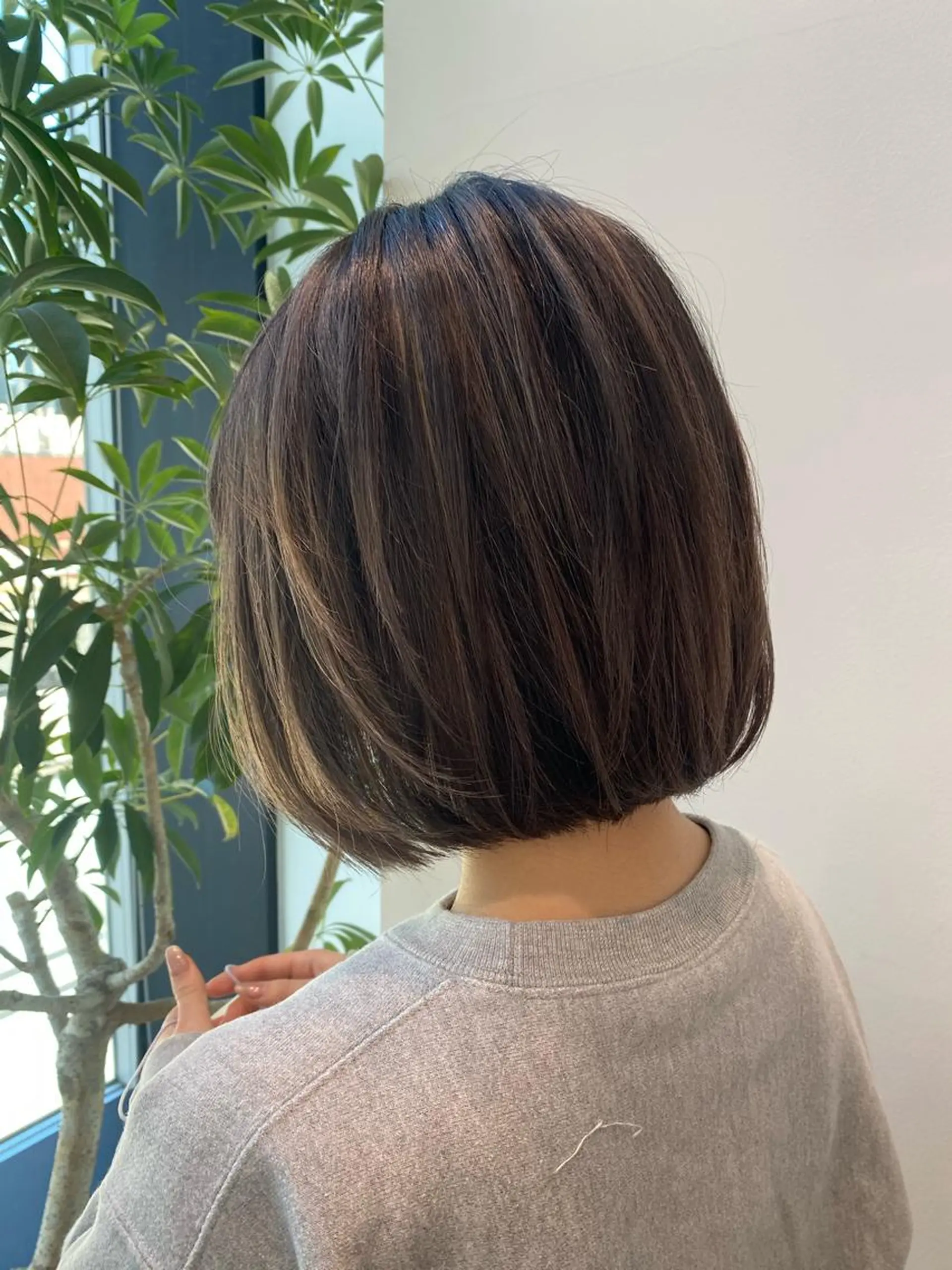 ミディアム デザインカラーウルフ 宙也のヘアスタイル