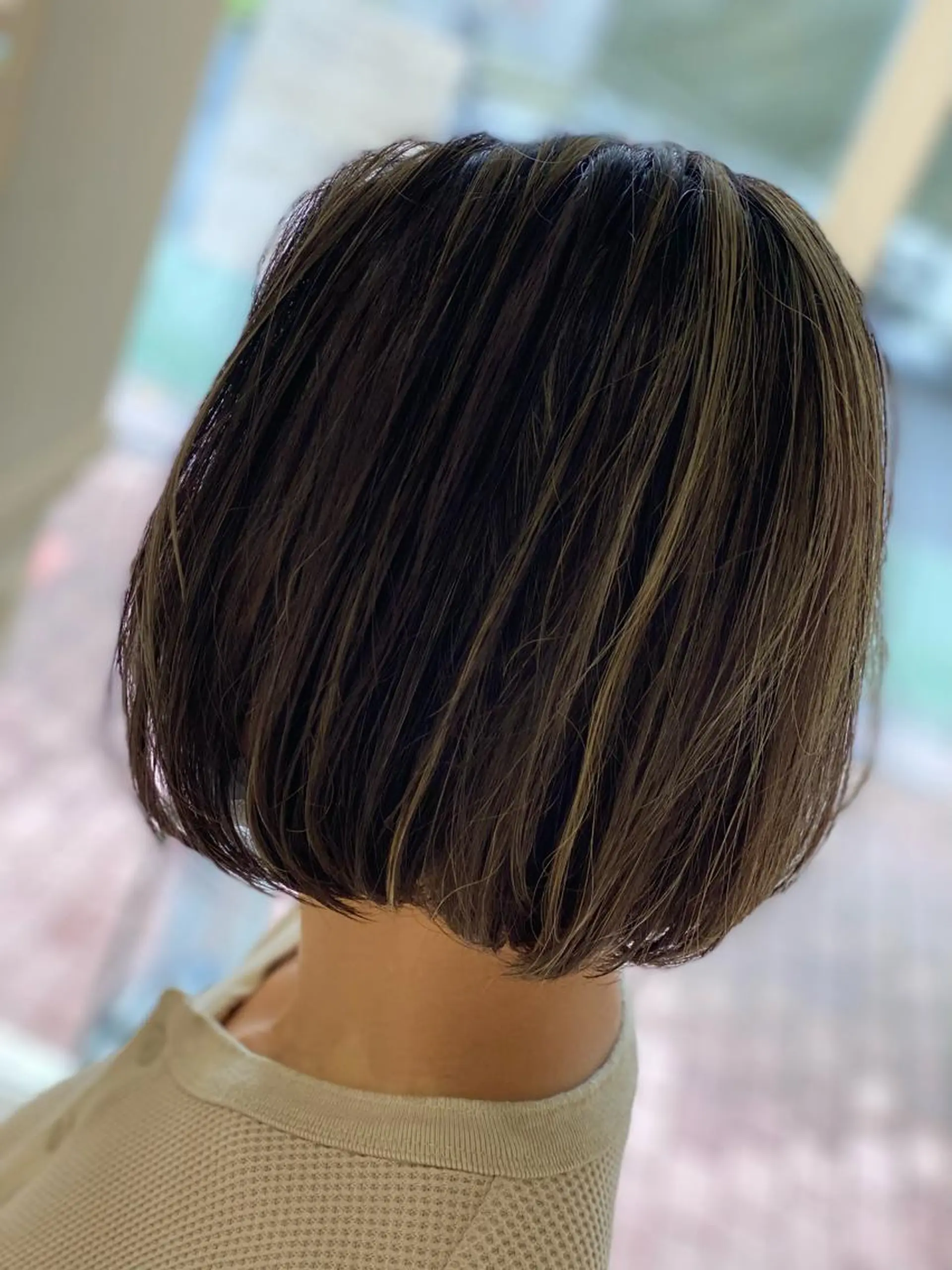 ショート カラー 芝田 望優のヘアスタイル