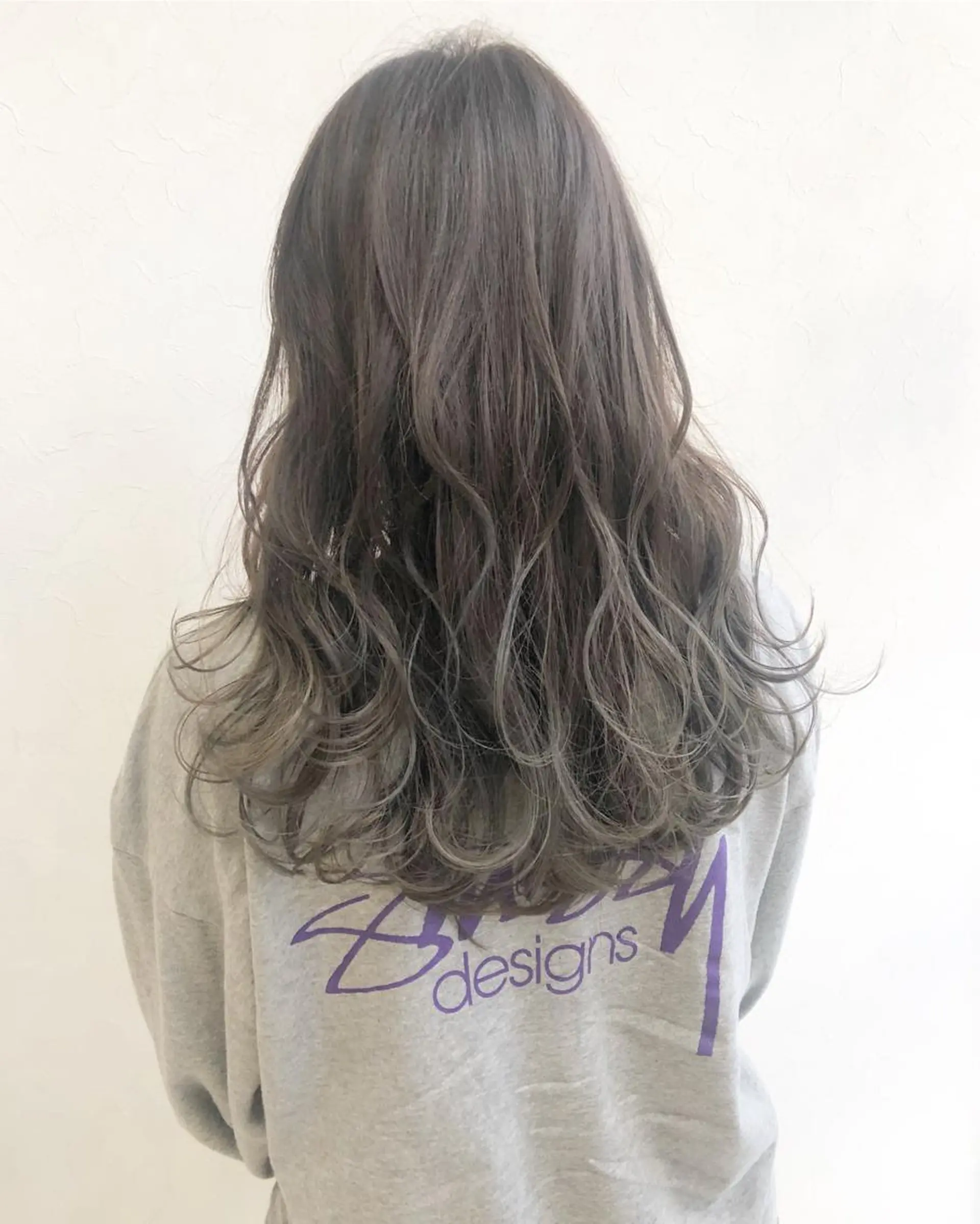ロング カラー nakahara madokaのヘアスタイル