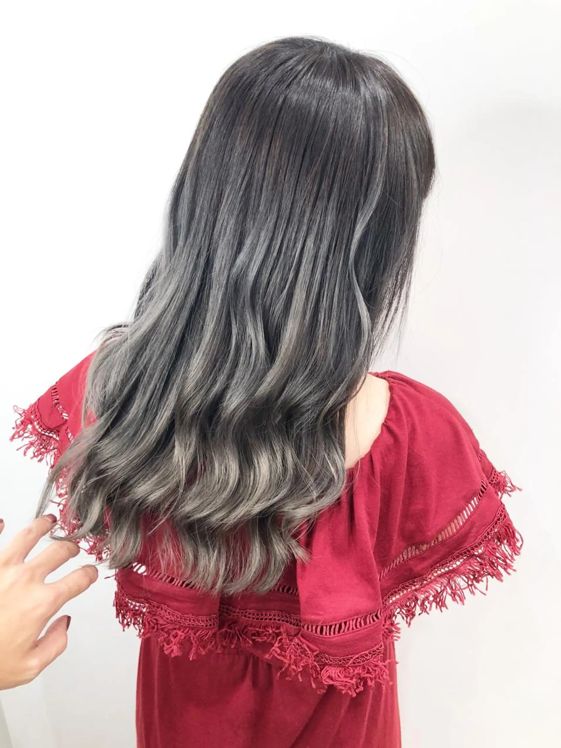 セミロング カラー 🌙HIZUKI🌙 ハイトーン 艶髪のヘアスタイル