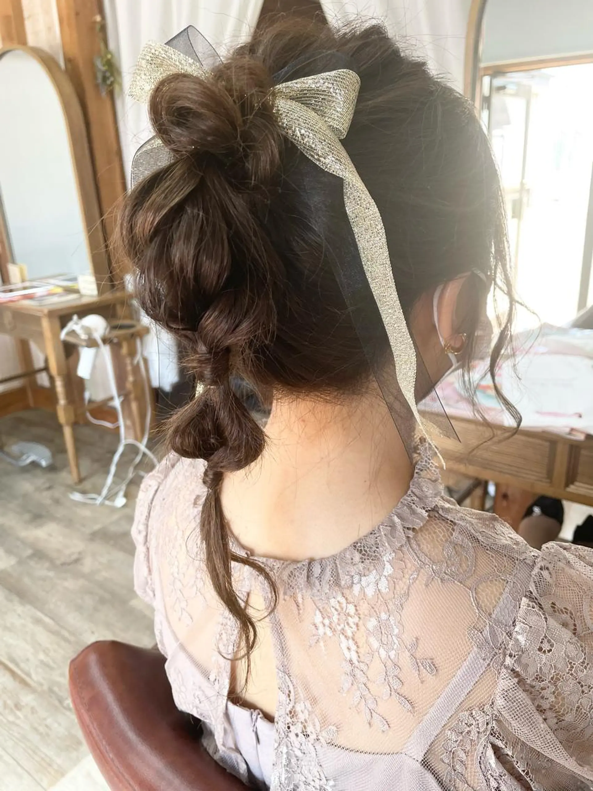 ロング ヘアアレンジ 佐藤 芽依のヘアスタイル