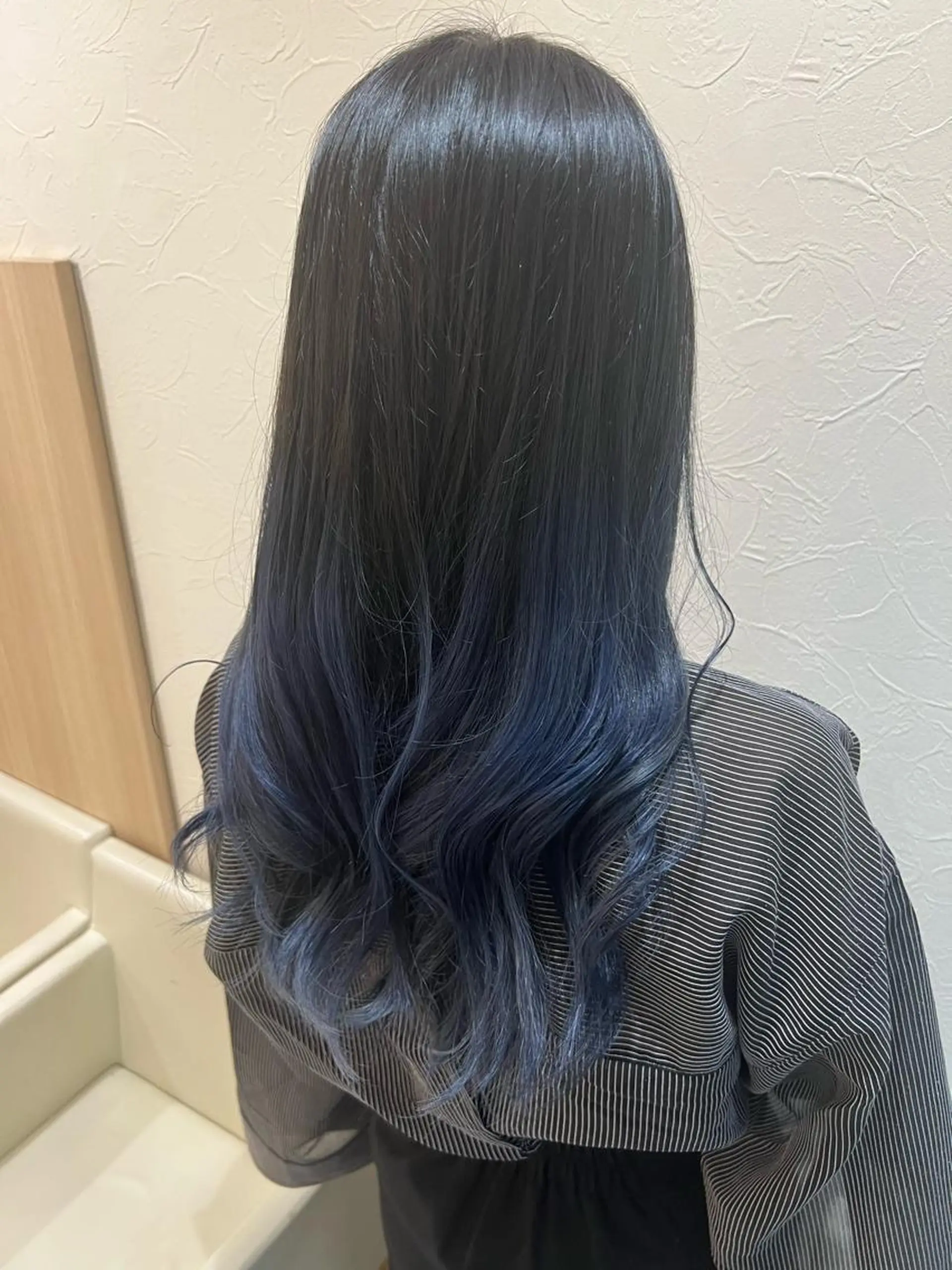 ロング カラー 中川 あすきのヘアスタイル