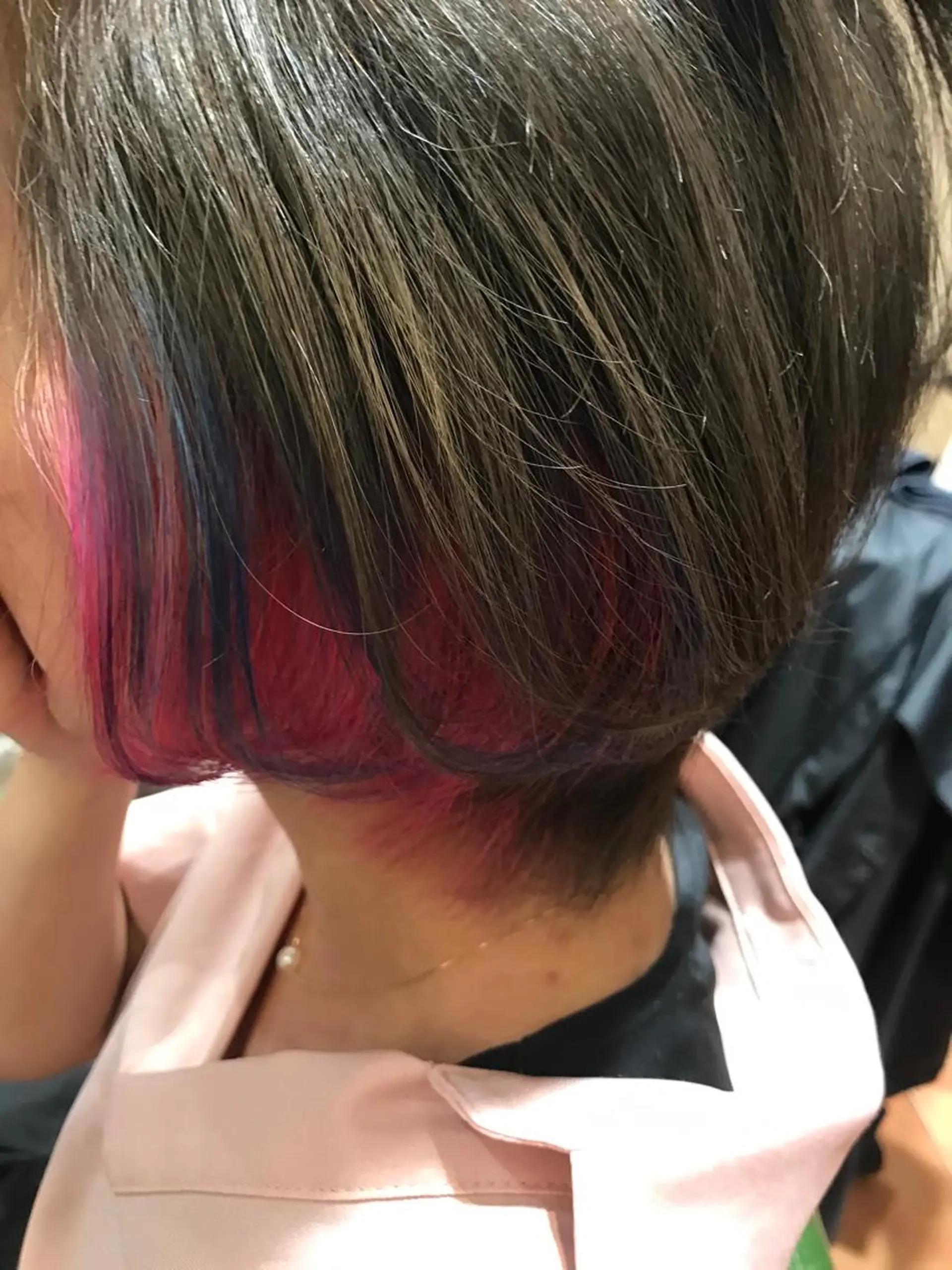 カラー カラーリスト菅澤 岳のヘアスタイル