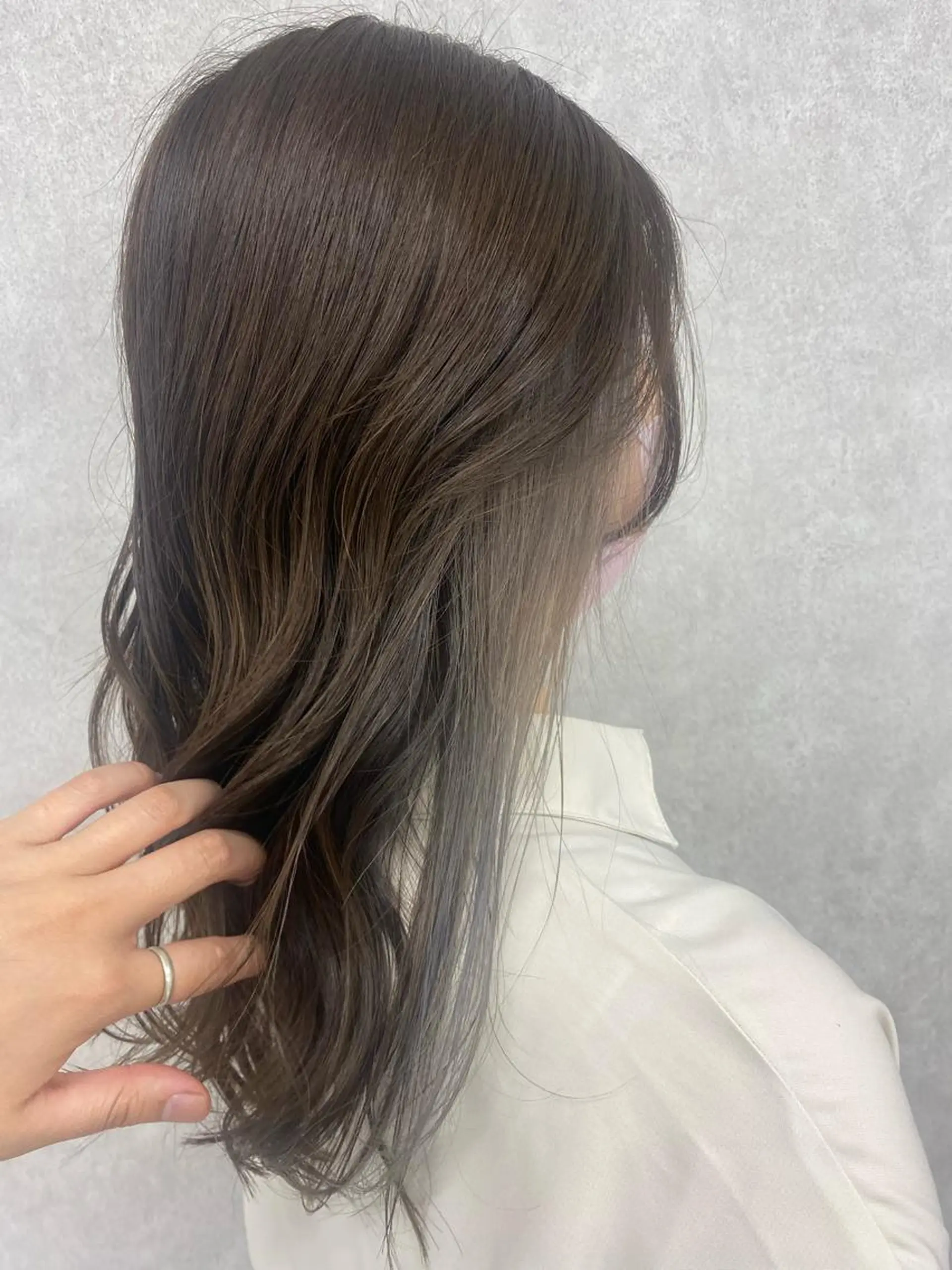 ロング カラー シルバー N/デザインカラー 🌿ナギのヘアスタイル