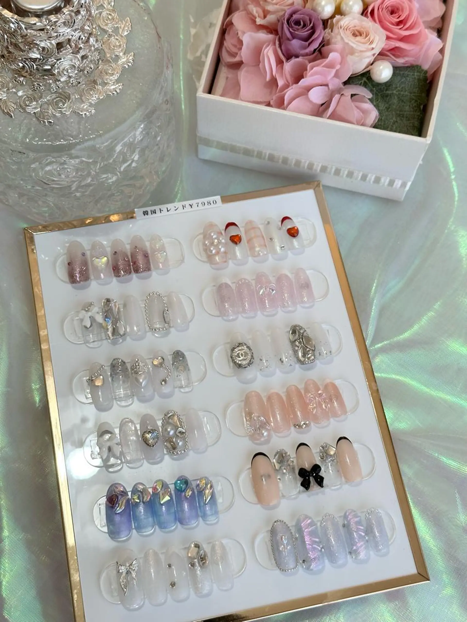 ネイル CREVIO小美玉店 店長RIRIのネイルデザイン